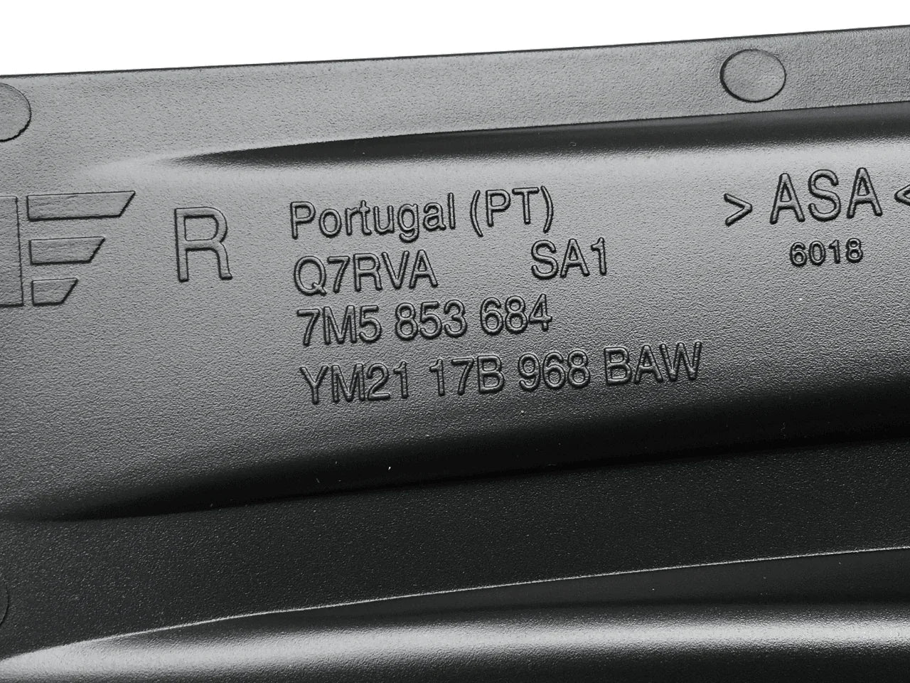 Rejilla dcha paragolpes Ford Galaxy I