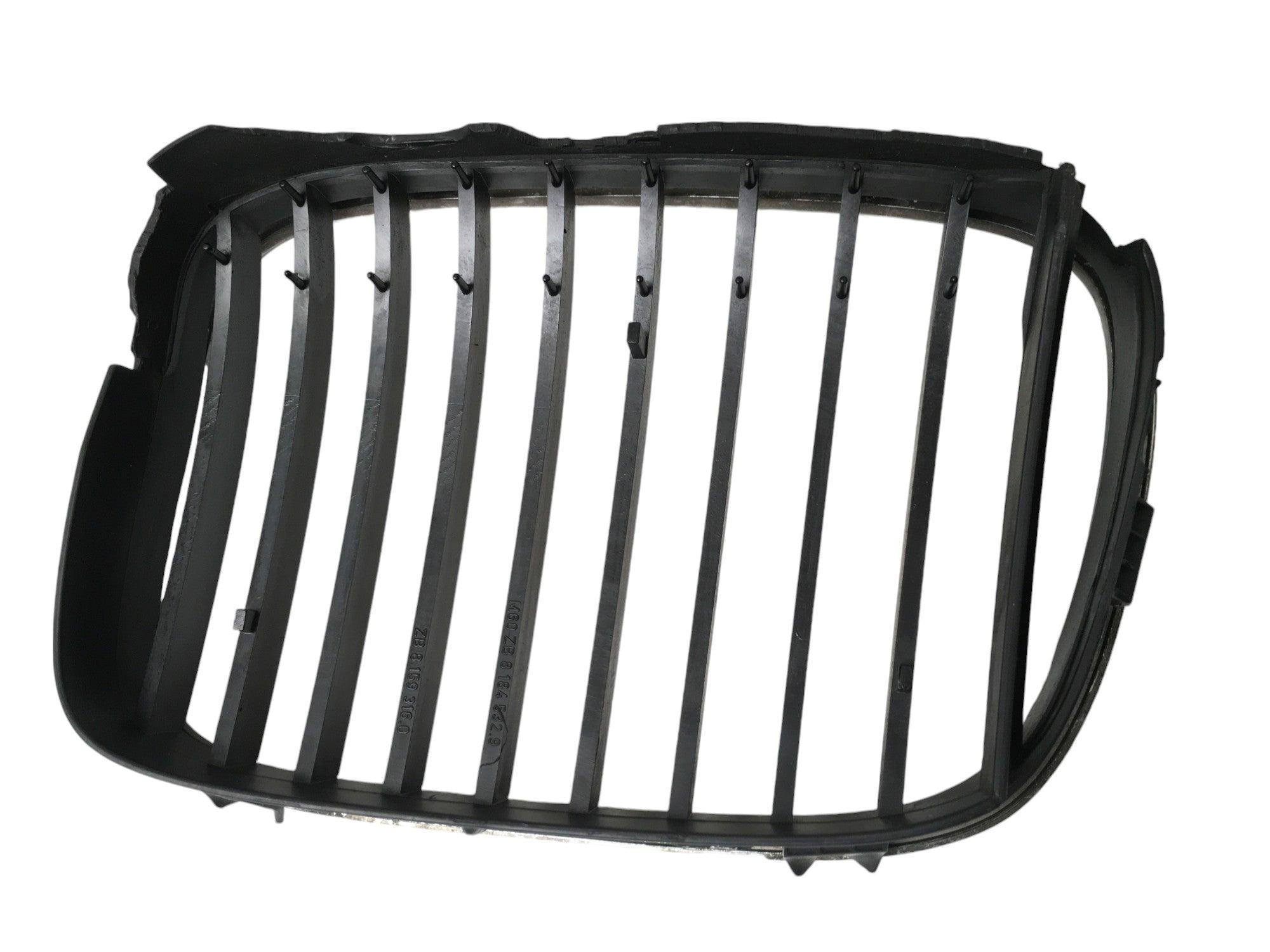 Rejilla dcha Radiador BMW E39 - 8159312 _