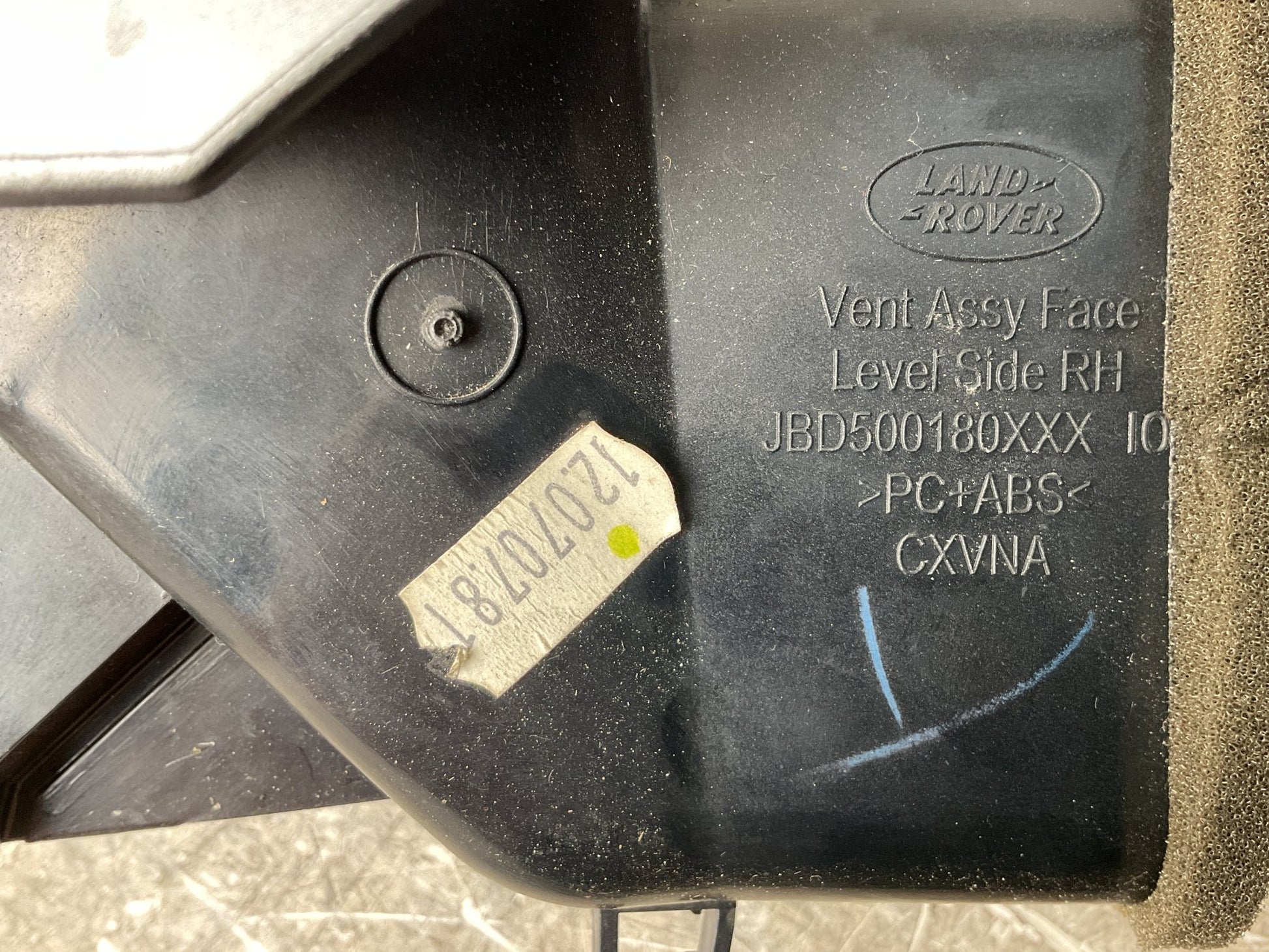 Rejilla dcha Range Rover Sport L320 - JBD500180XXX