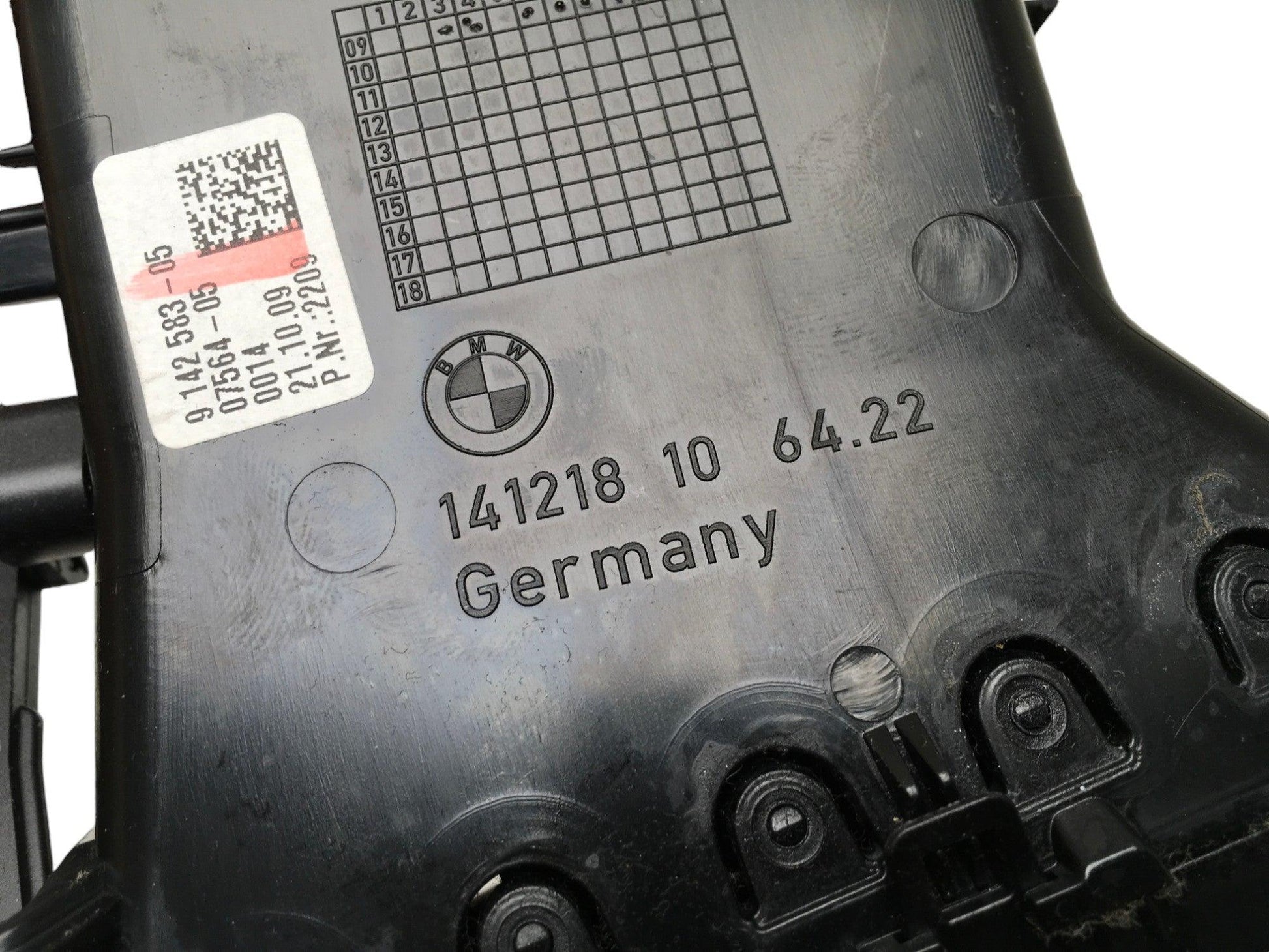 Rejilla dcha Salpicadero BMW F07 GT - 64229142583