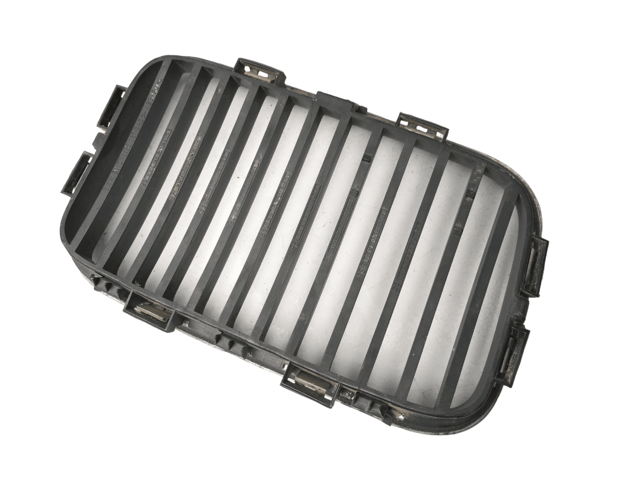 Rejilla del izq radiador BMW E36/E46 - 8122237