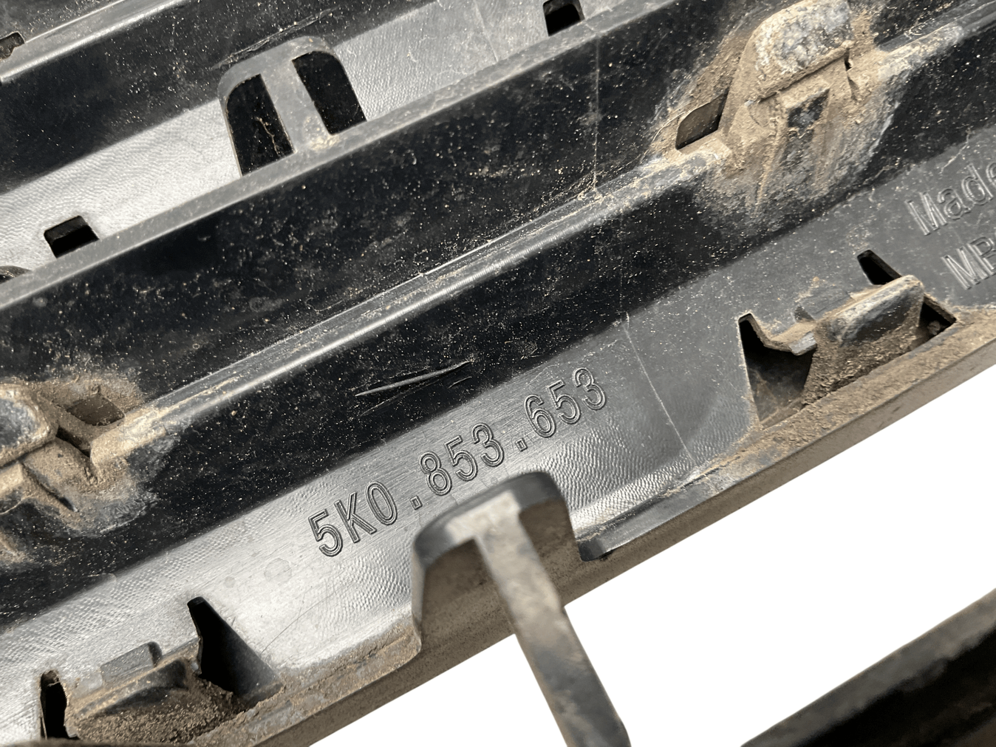 Rejilla del VW Golf VI (5K1) 08-13 - 5K0853653
