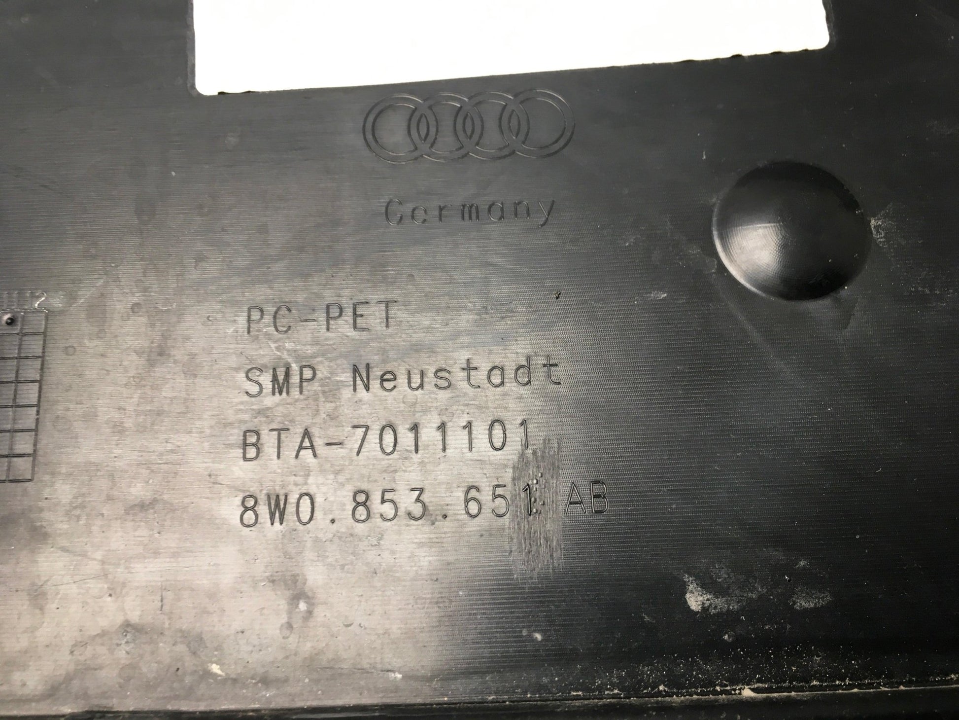 Rejilla delantera Audi A4 B9 - 8W0853651AB_