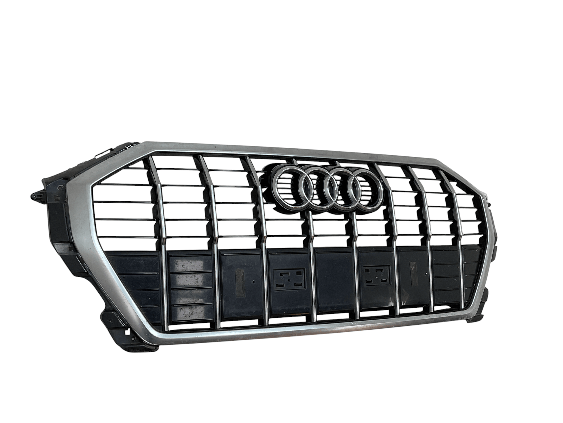 Rejilla delantera Audi Audi Q3 F3 18 - 24 - 83A853651