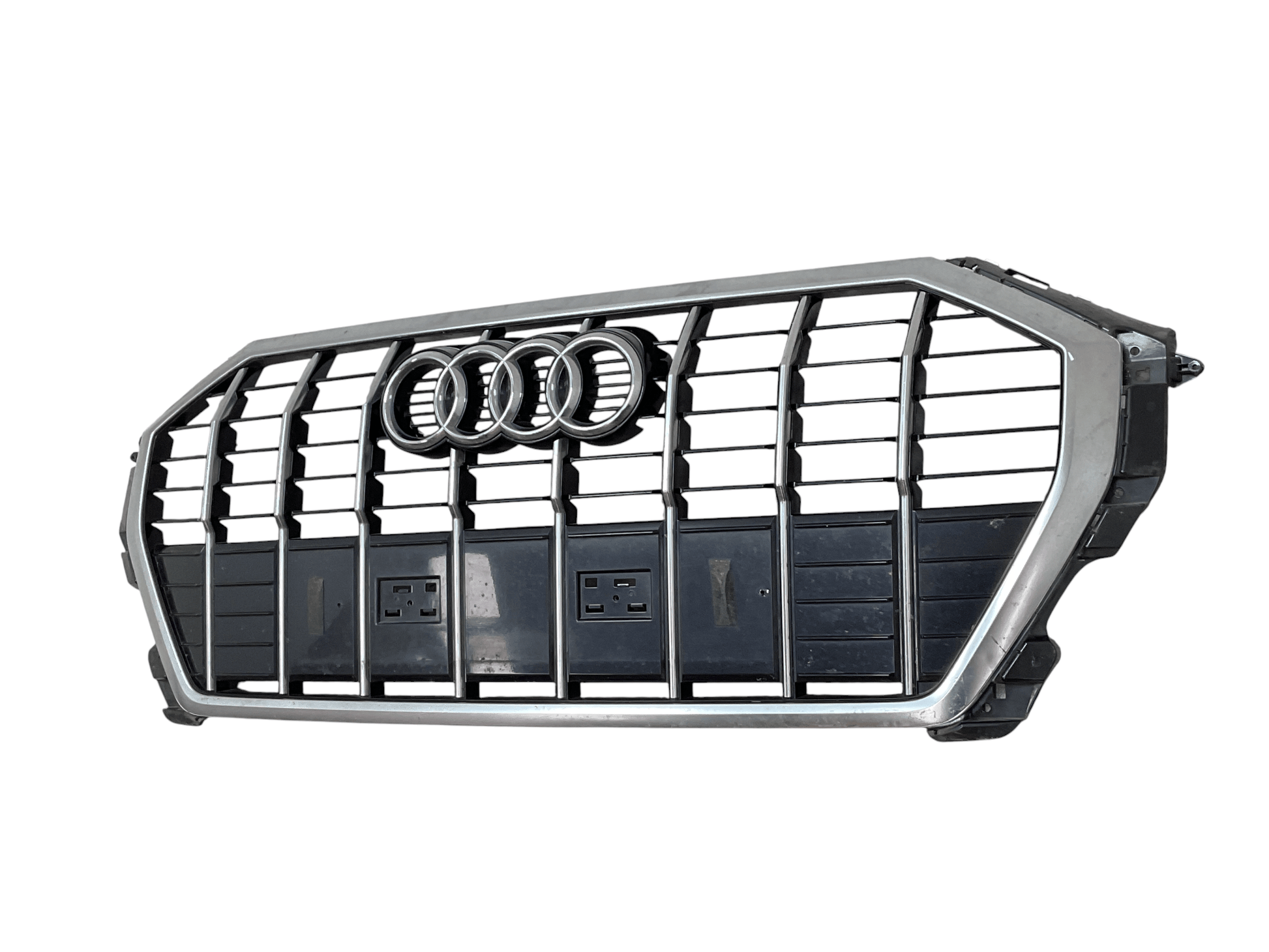 Rejilla delantera Audi Audi Q3 F3 18 - 24 - 83A853651