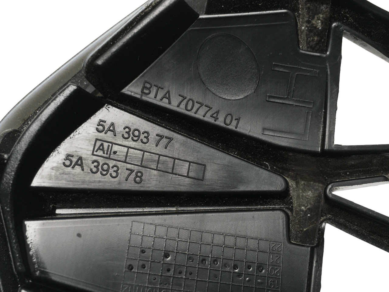 Rejilla delantera BMW F44 7077401 - 7077401