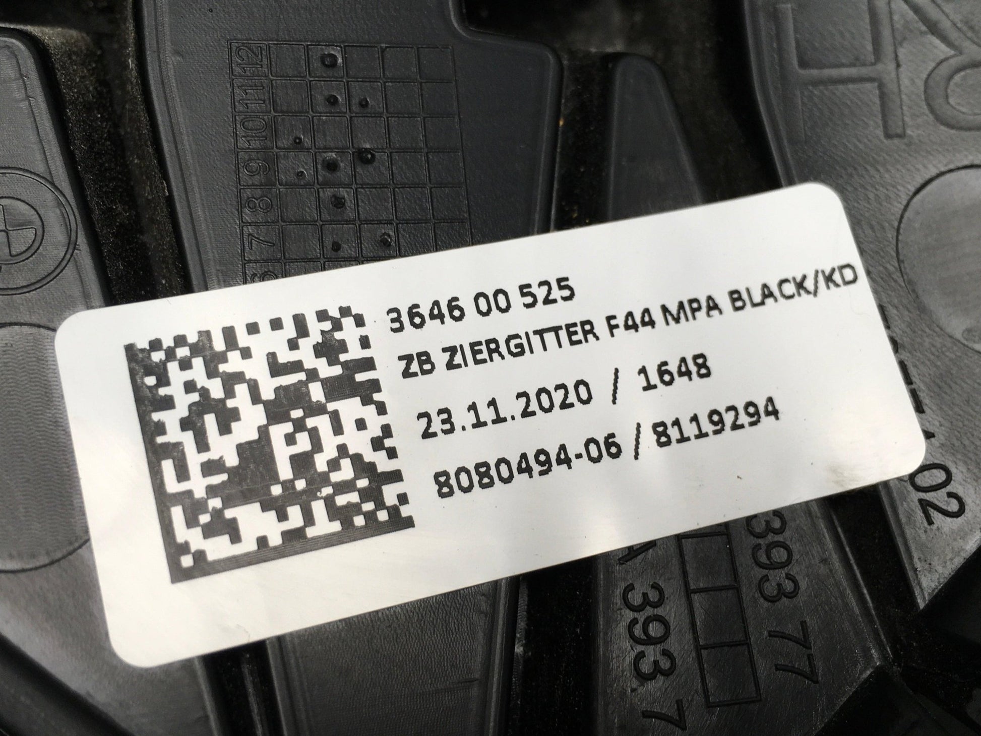 Rejilla delantera BMW F44 7077401 - 7077401