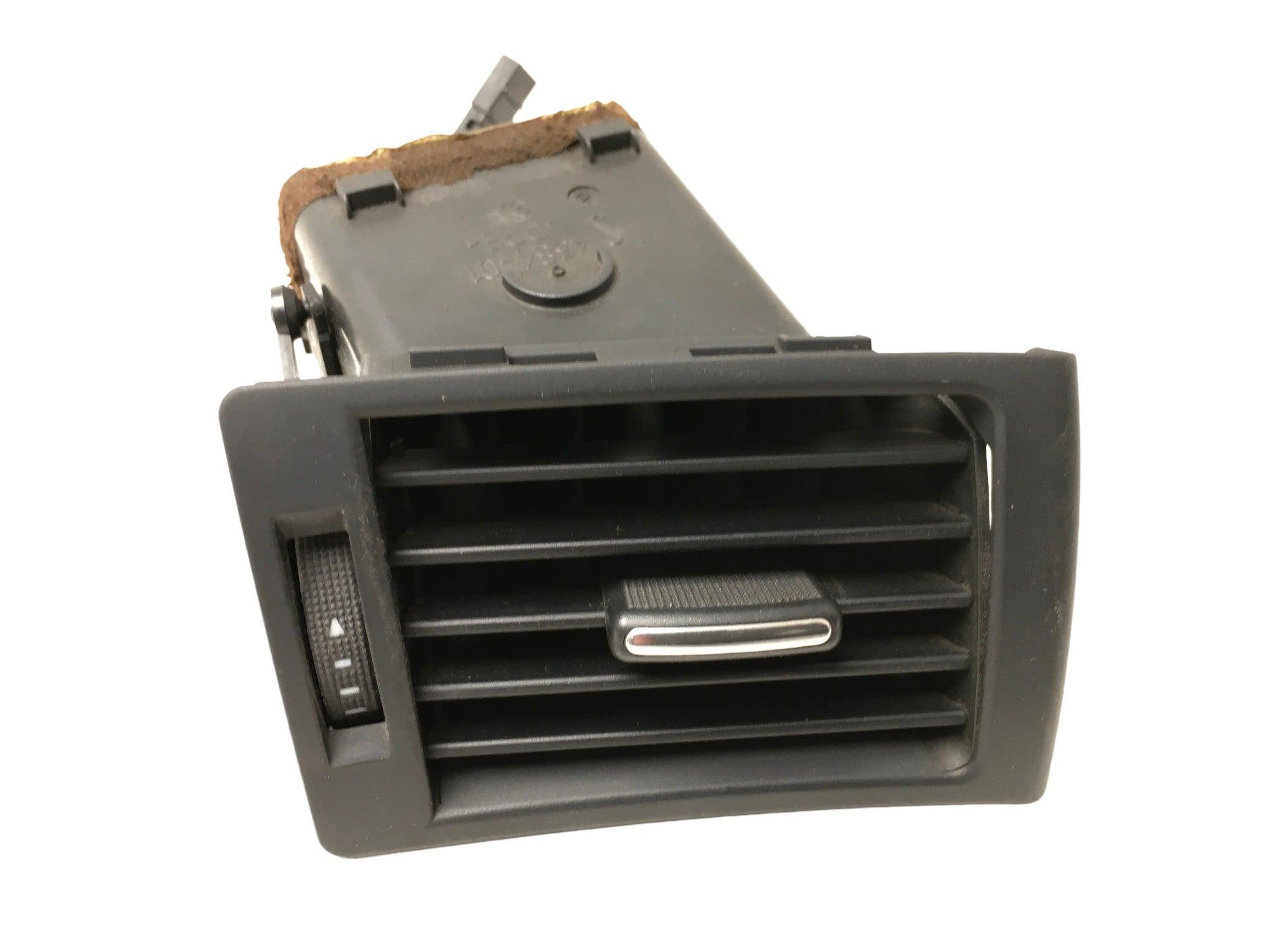 Rejilla derecha Audi A4 B7 - 8E0820902F