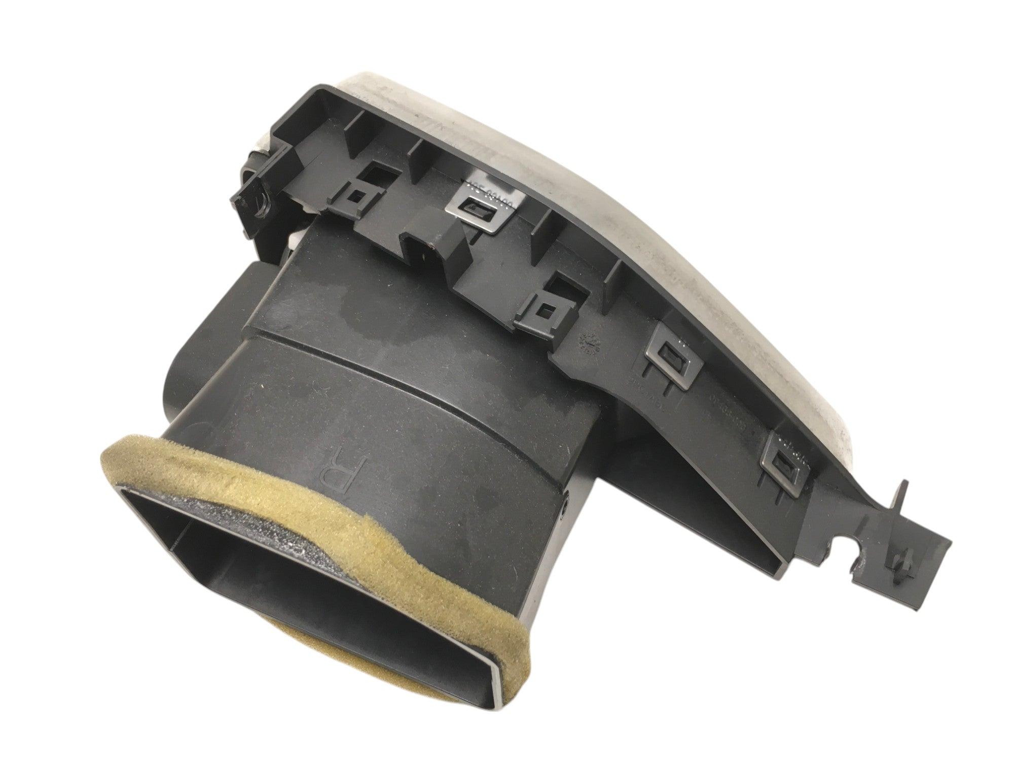 Rejilla derecha Jaguar XE - GX73018B08A