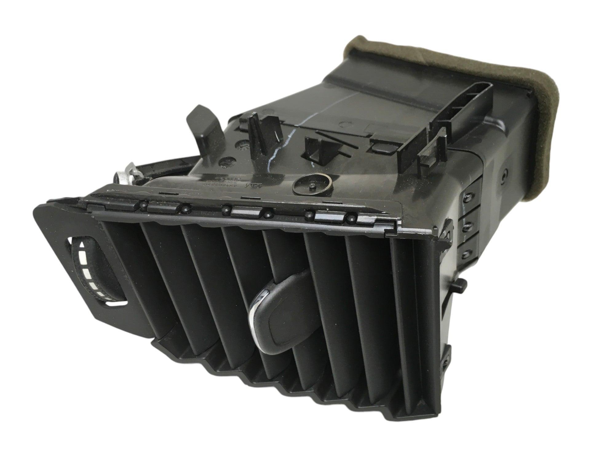 Rejilla derecha Opel Astra K - 39079606