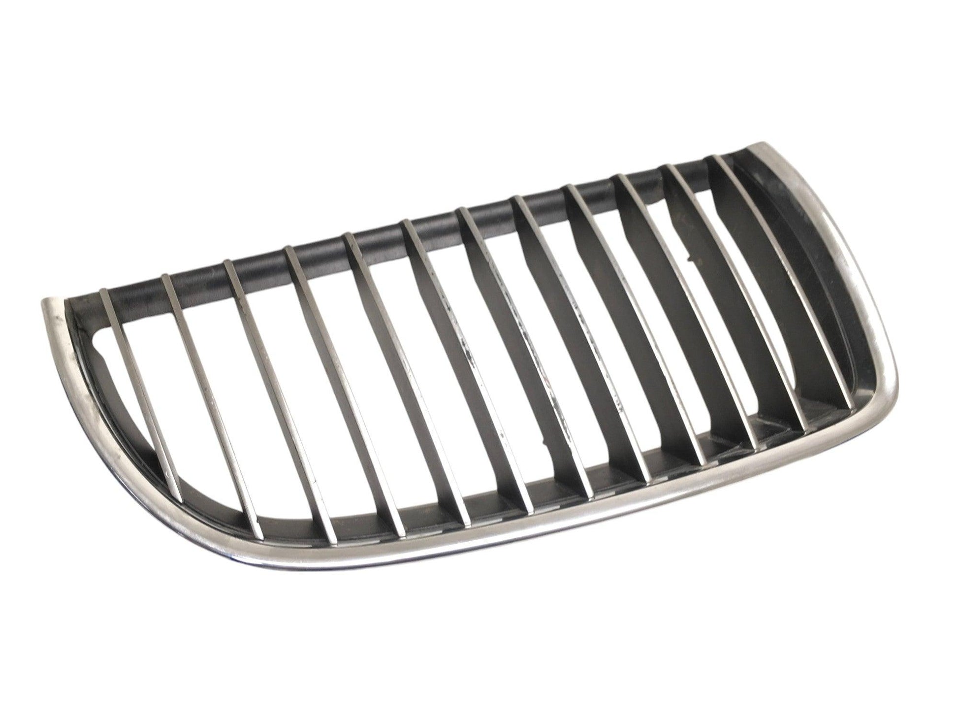 Rejilla derecha Radiador BMW E90 - 22405910