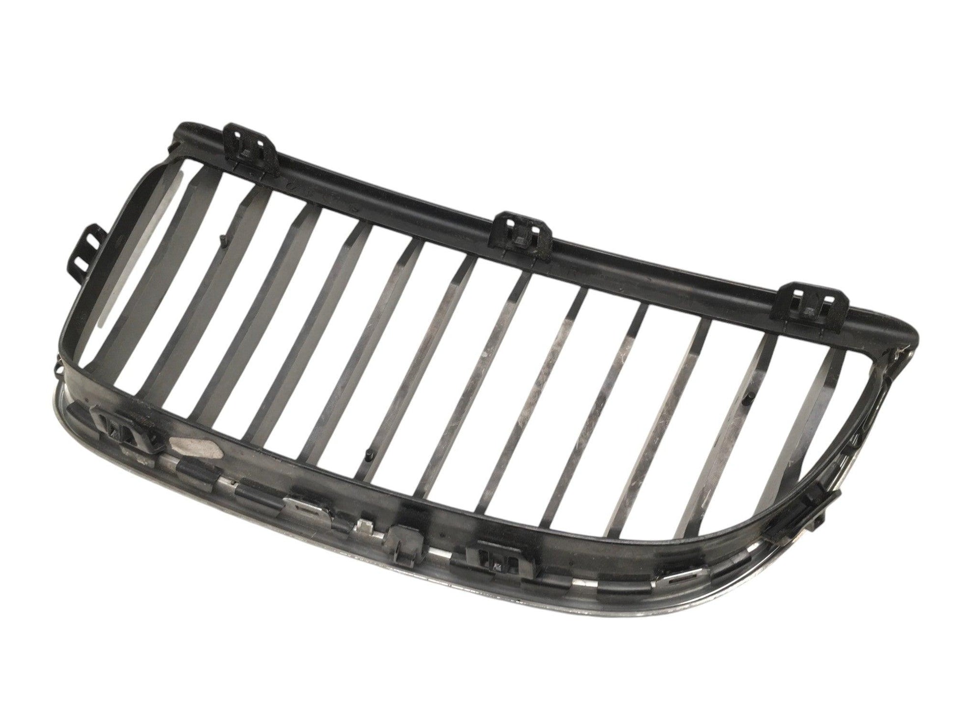 Rejilla derecha Radiador BMW E90 - 22405910