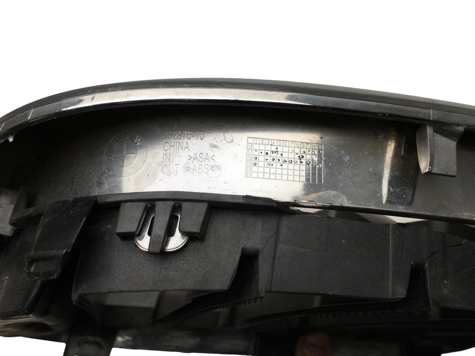 Rejilla derecha Radiador BMW F30 - 19297610