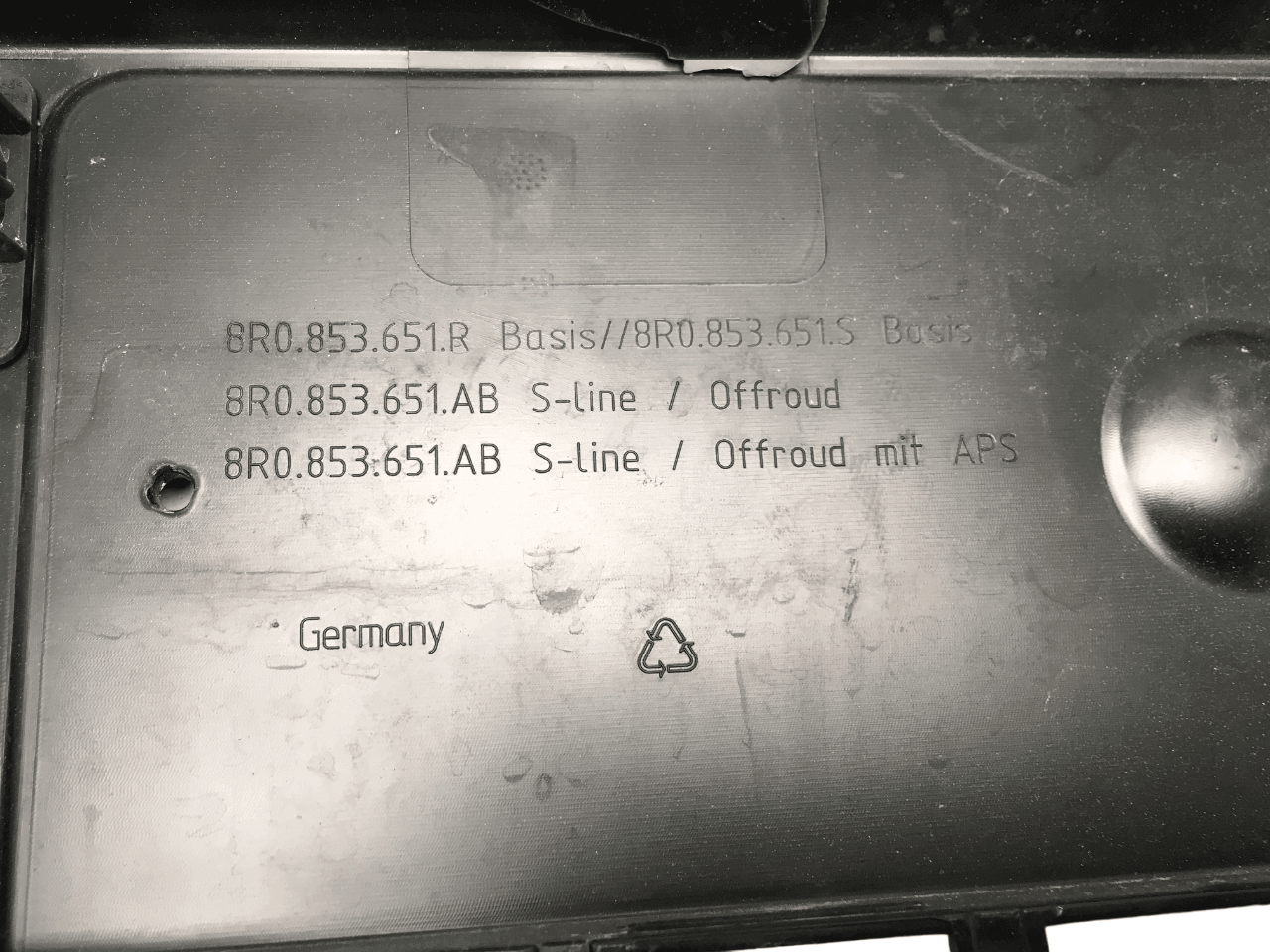 Rejilla frontal Audi Q5 8R - 8R0853651R