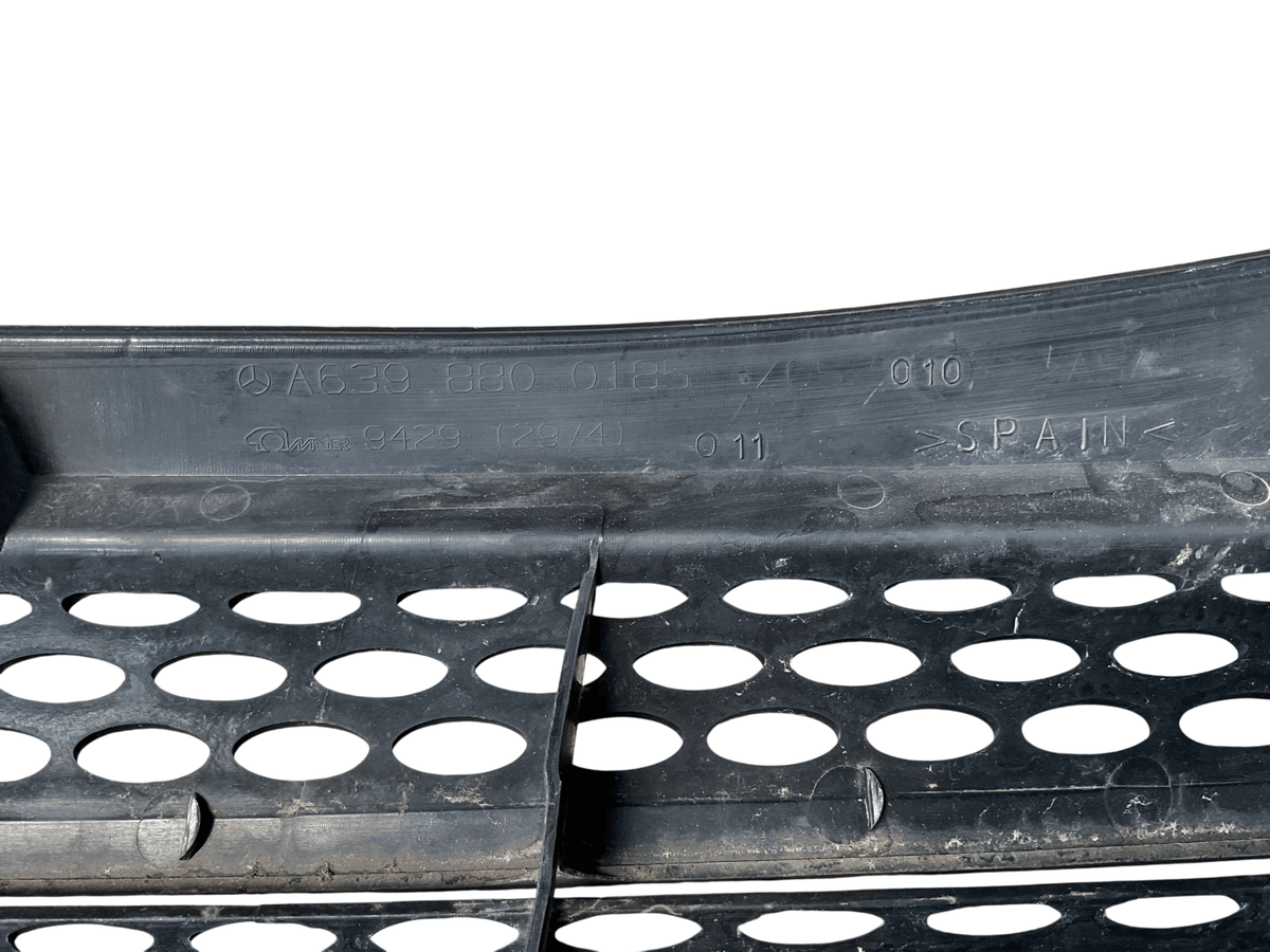 Rejilla frontal Mercedes-Benz Vito 03-14 - A6398800185