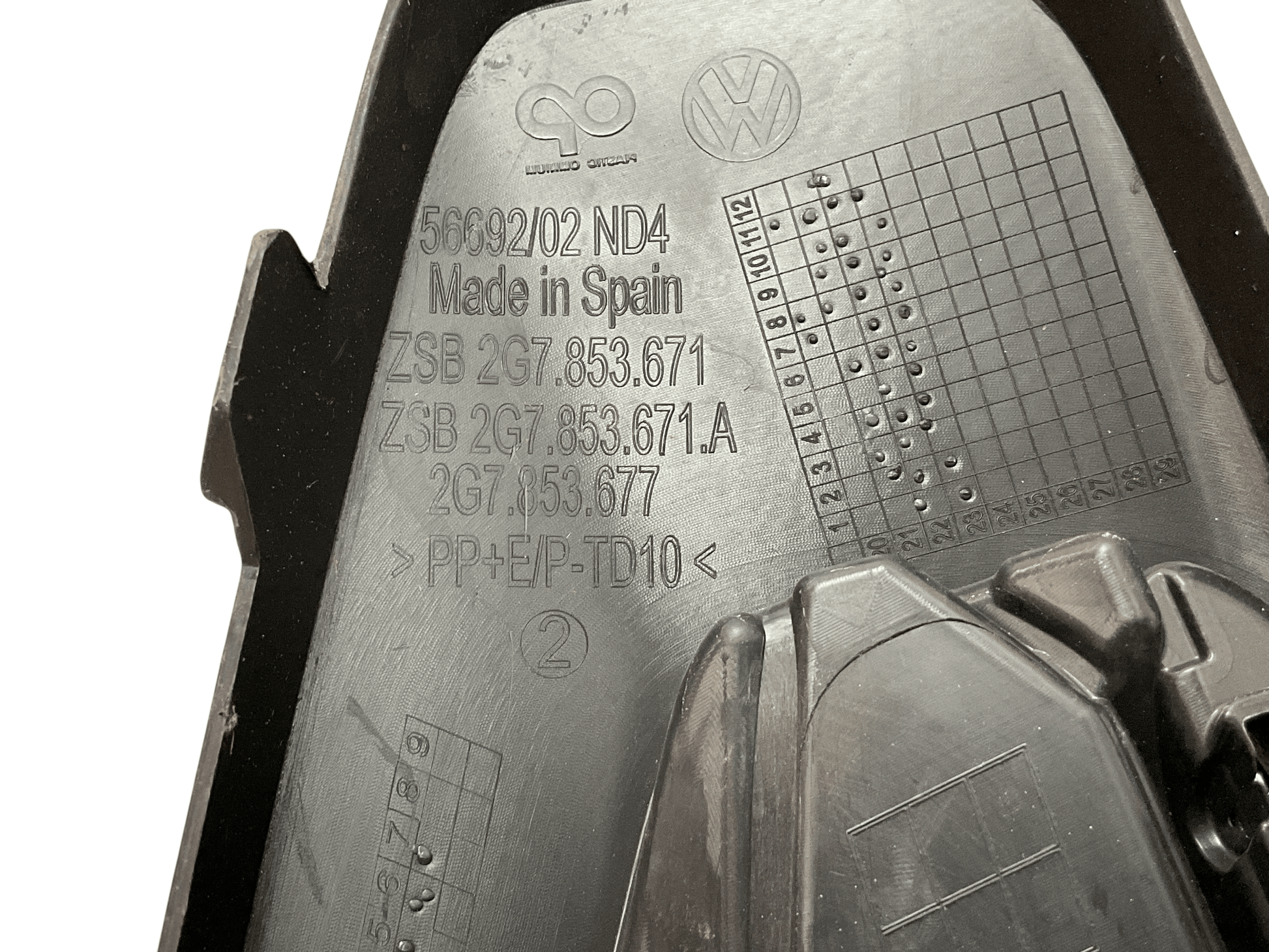 Rejilla inferior central Volkswagen Taigo 21-25 - 2G7853671