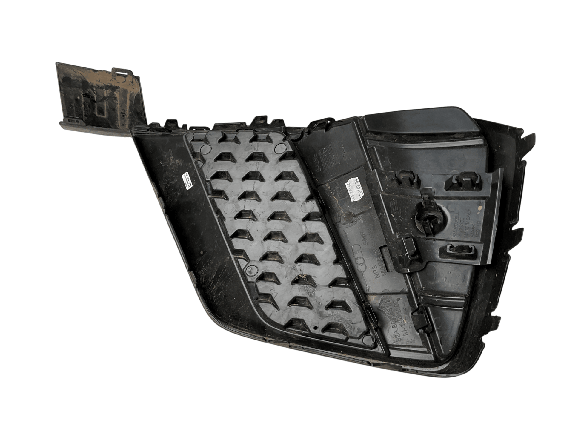 Rejilla inferior izq Audi A1 Sportback 18-24 - 82A807925A