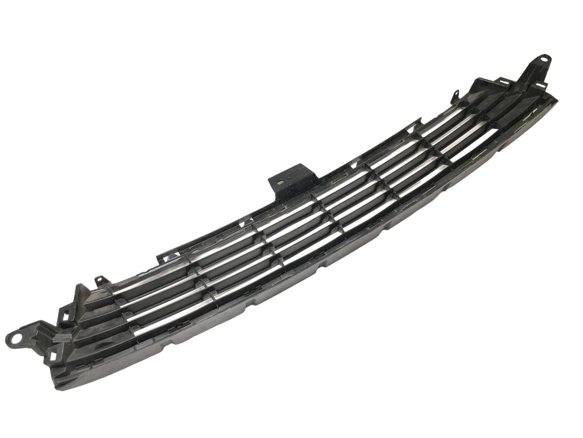 Rejilla inferior paragolpes Toyota Auris E180 - 5311202670