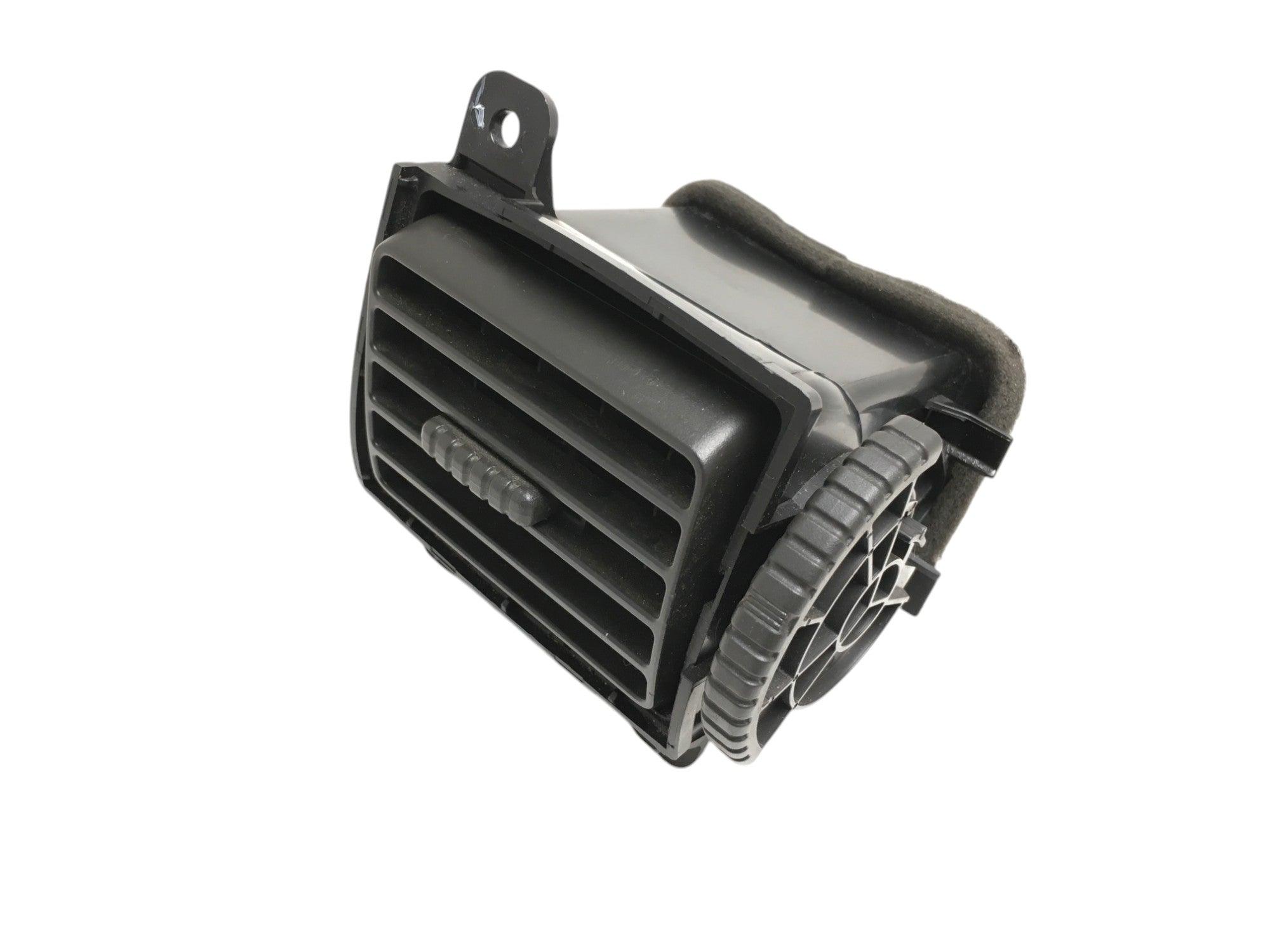 Rejilla izq Nissan X-Trail T30 - 68761EQ000