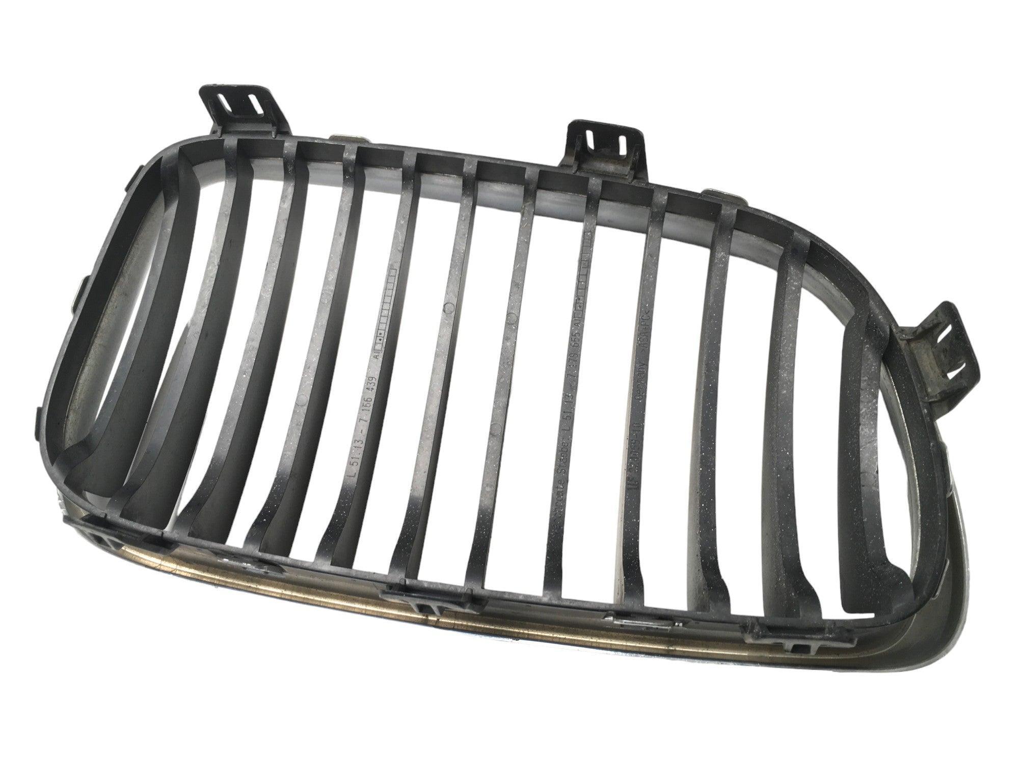 Rejilla izquierda BMW E87 E90 - 7166439