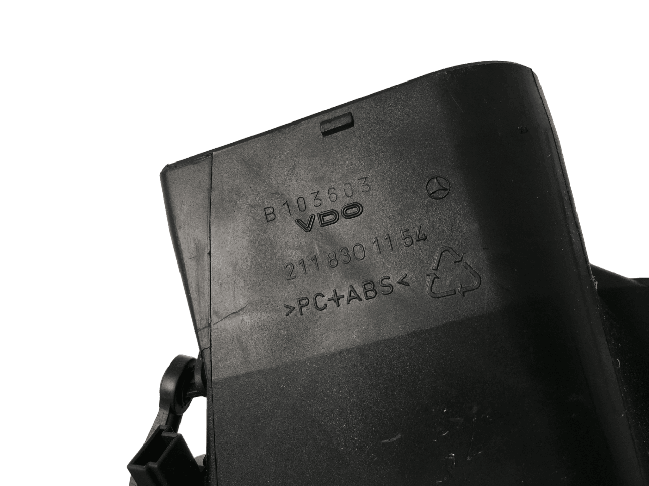 Rejilla izquierda Mercedes W211 - 2118301154_