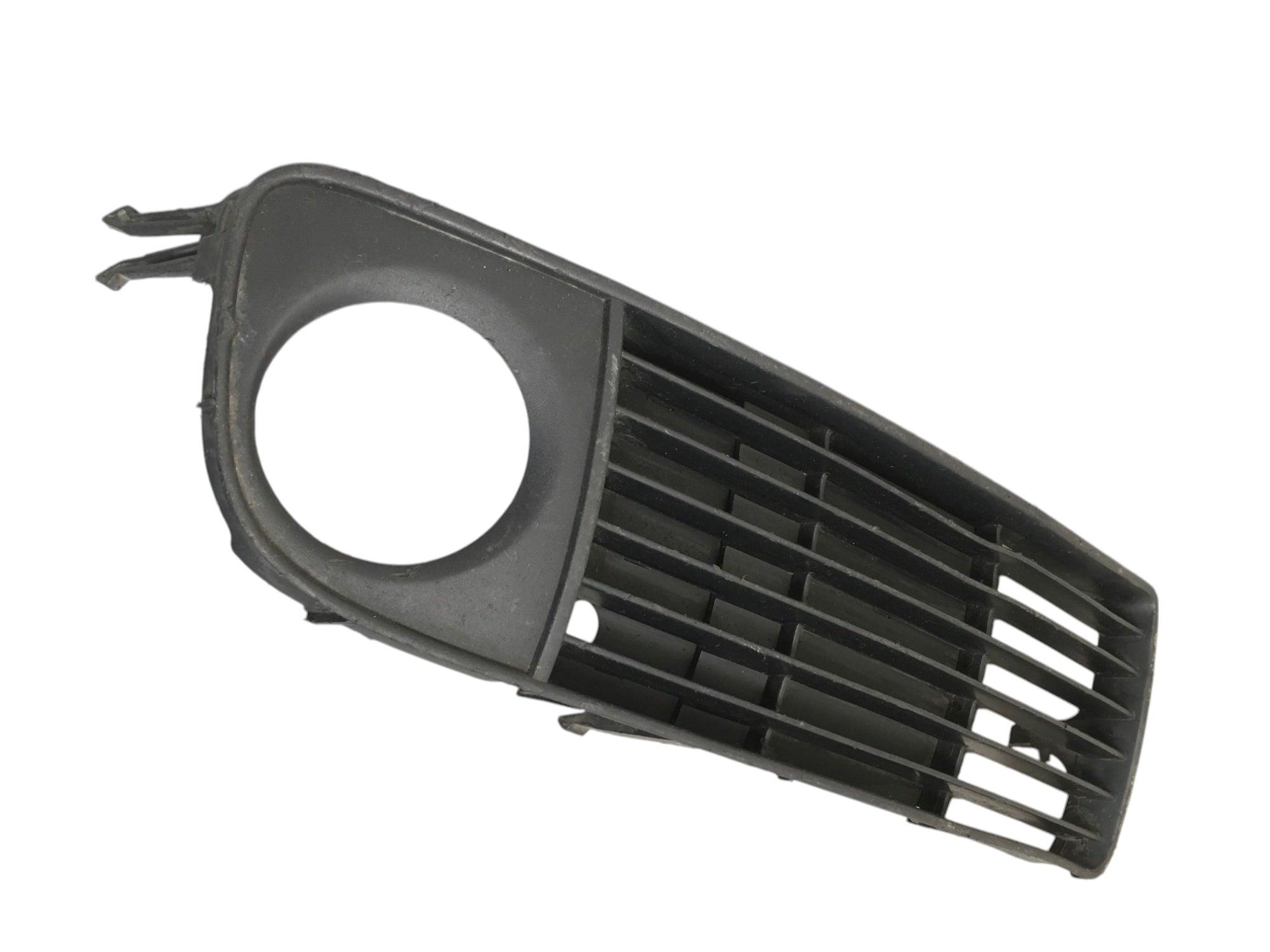 Rejilla paragolpes del dcha Audi A6 C5 - 4B08076825