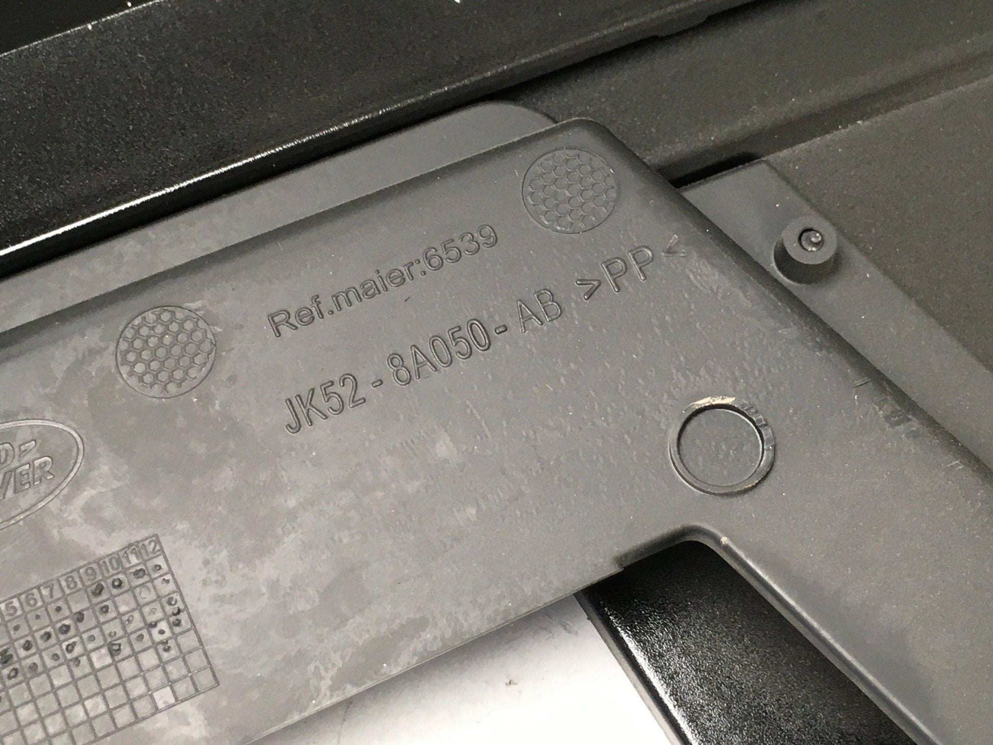 Rejilla paragolpes delantero Range Rover L405 - JK528A050AB