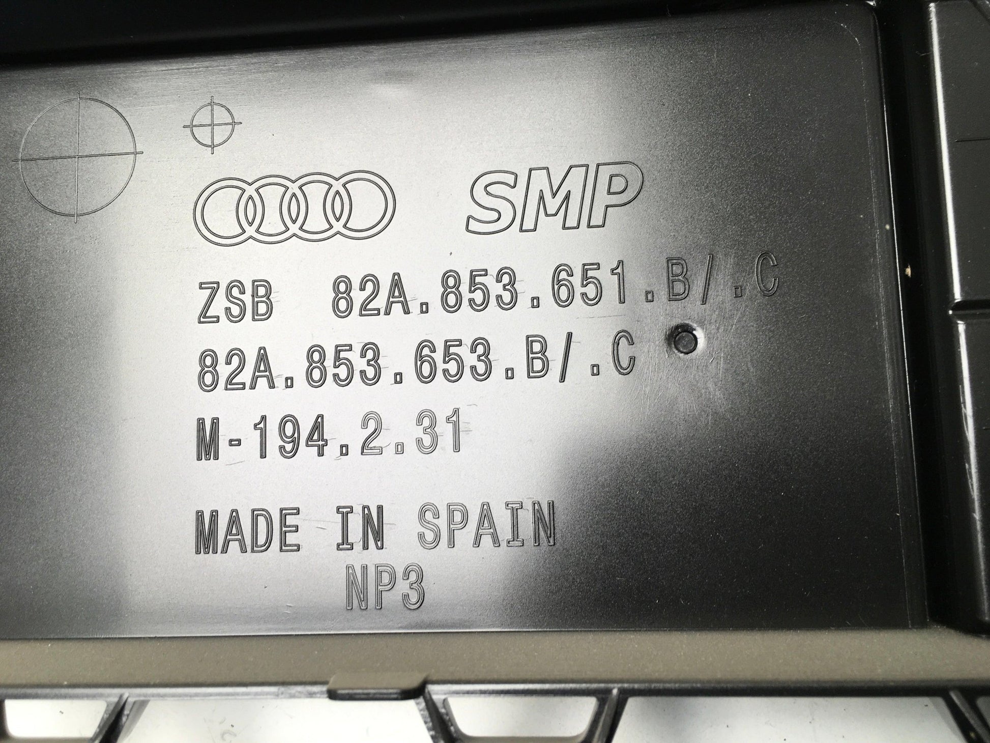 Rejilla radiador Audi A1 GB - 82A853651B