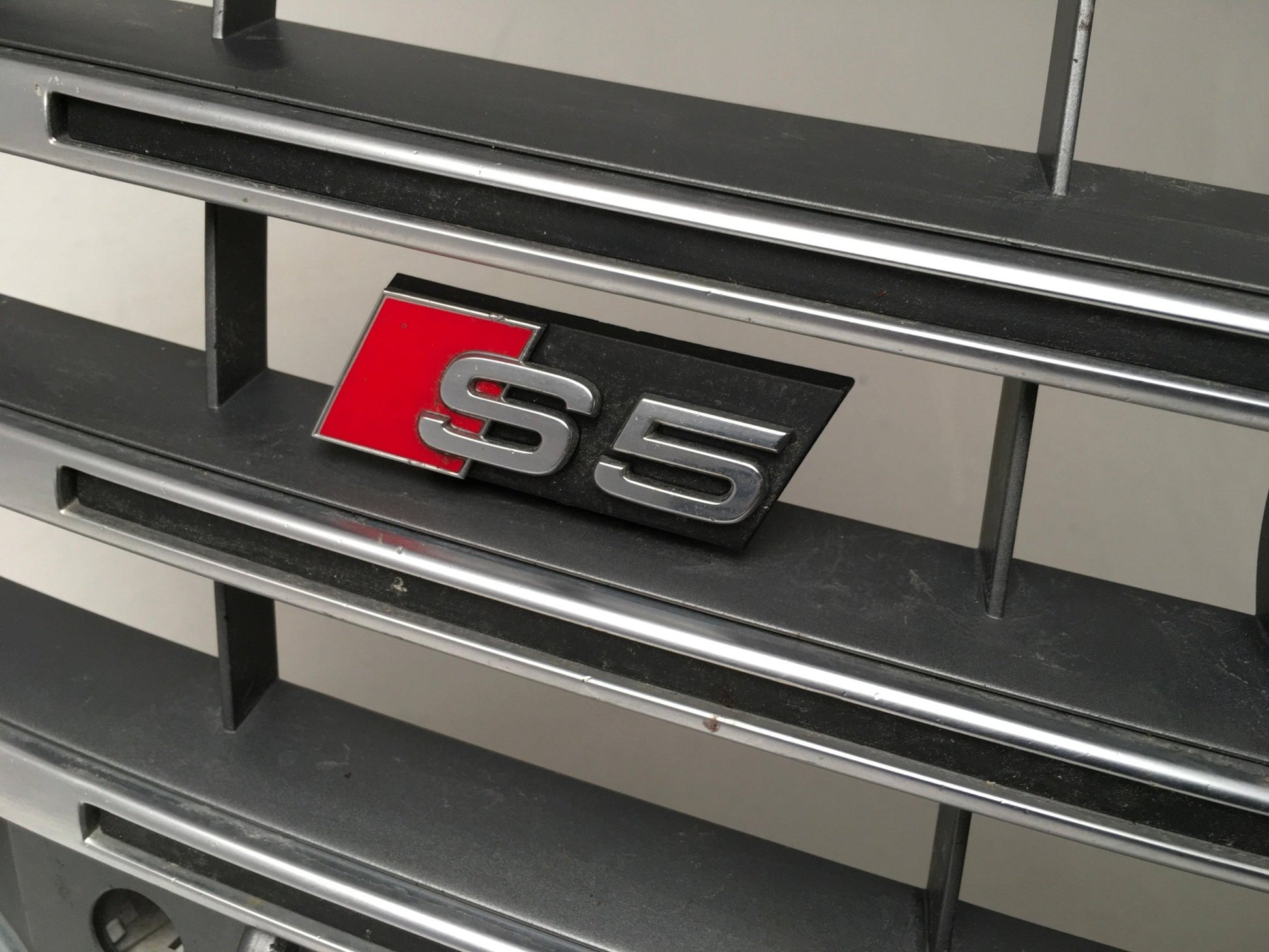 Rejilla Radiador Audi A5 8T - 8T0853651M