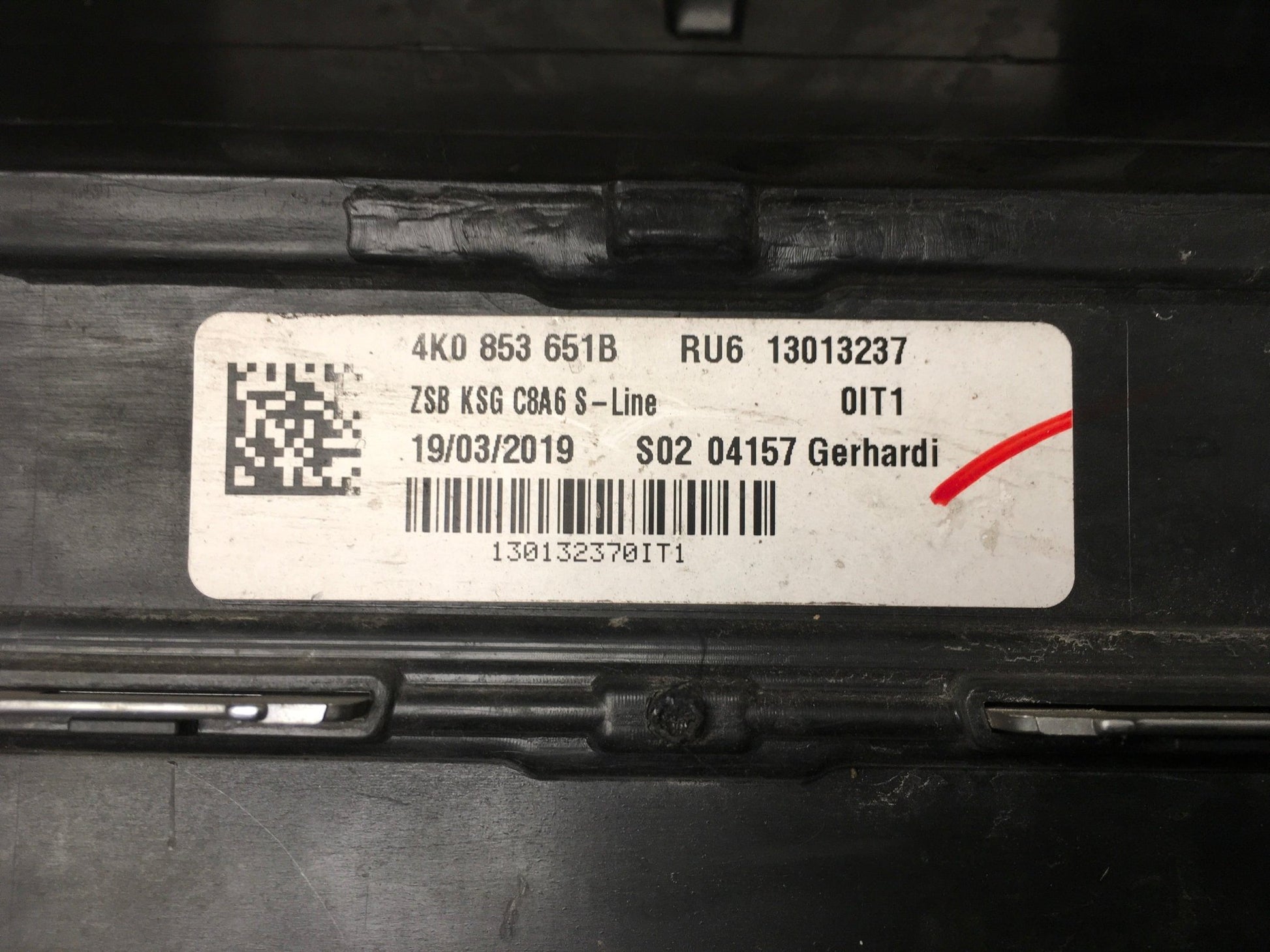 Rejilla radiador Audi A6 C7 - 4K0853651B