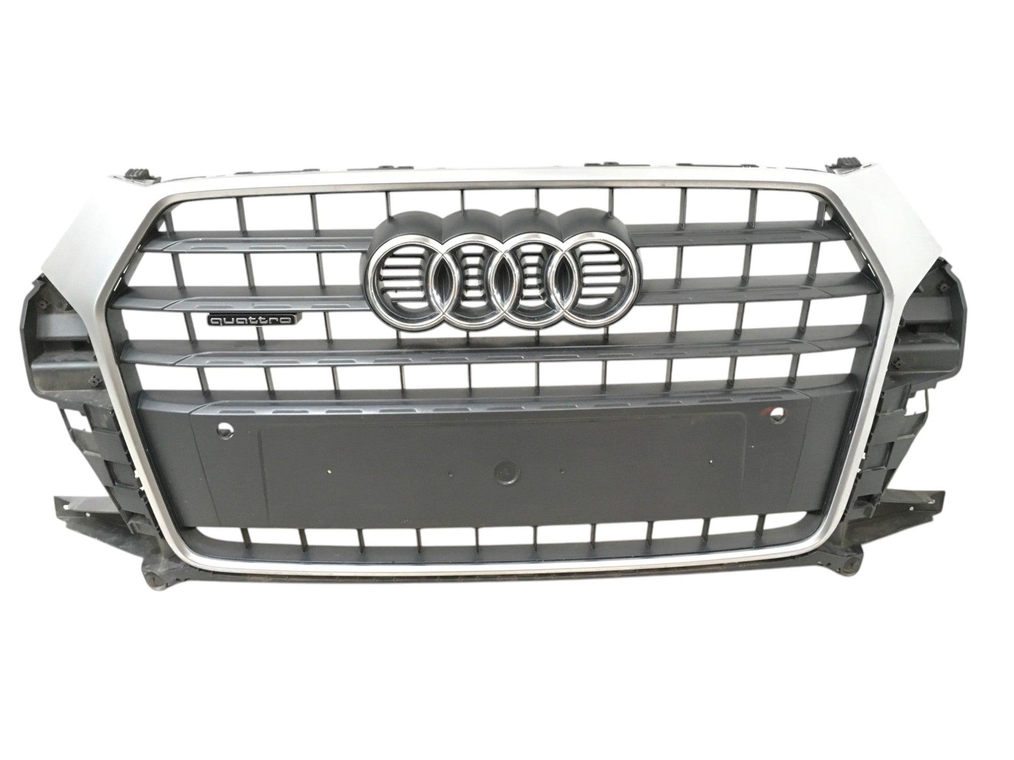 Rejilla Radiador Audi Q3 8U Quattro - 8U0853692C
