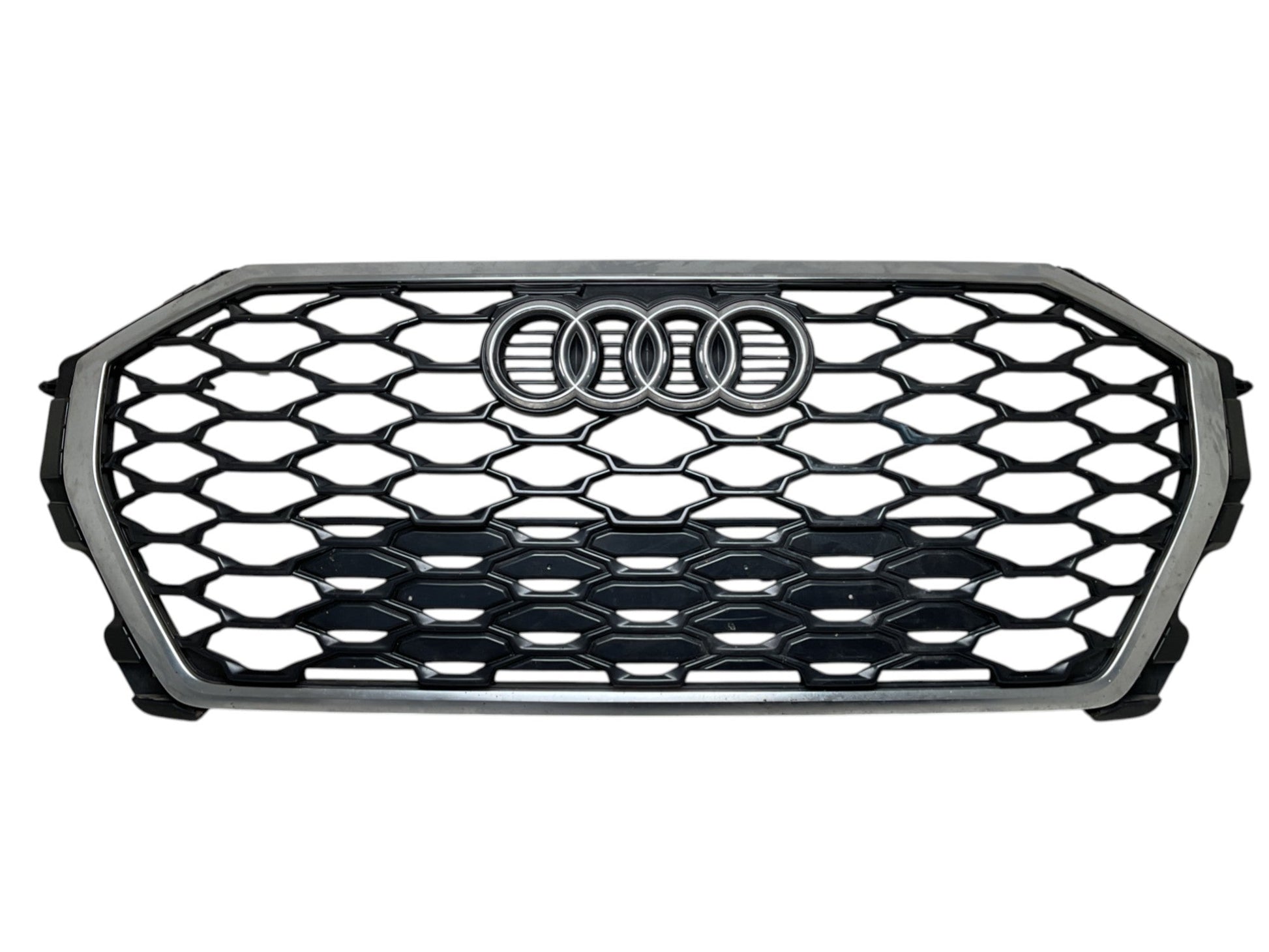 Rejilla Radiador Audi Q3 F3 2020 - 2025 - 83F853651