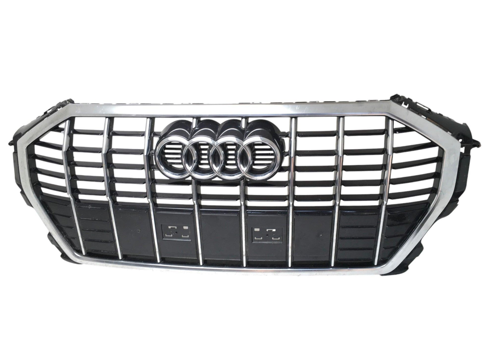 Rejilla Radiador Audi Q3 F3 - 83A853651B _