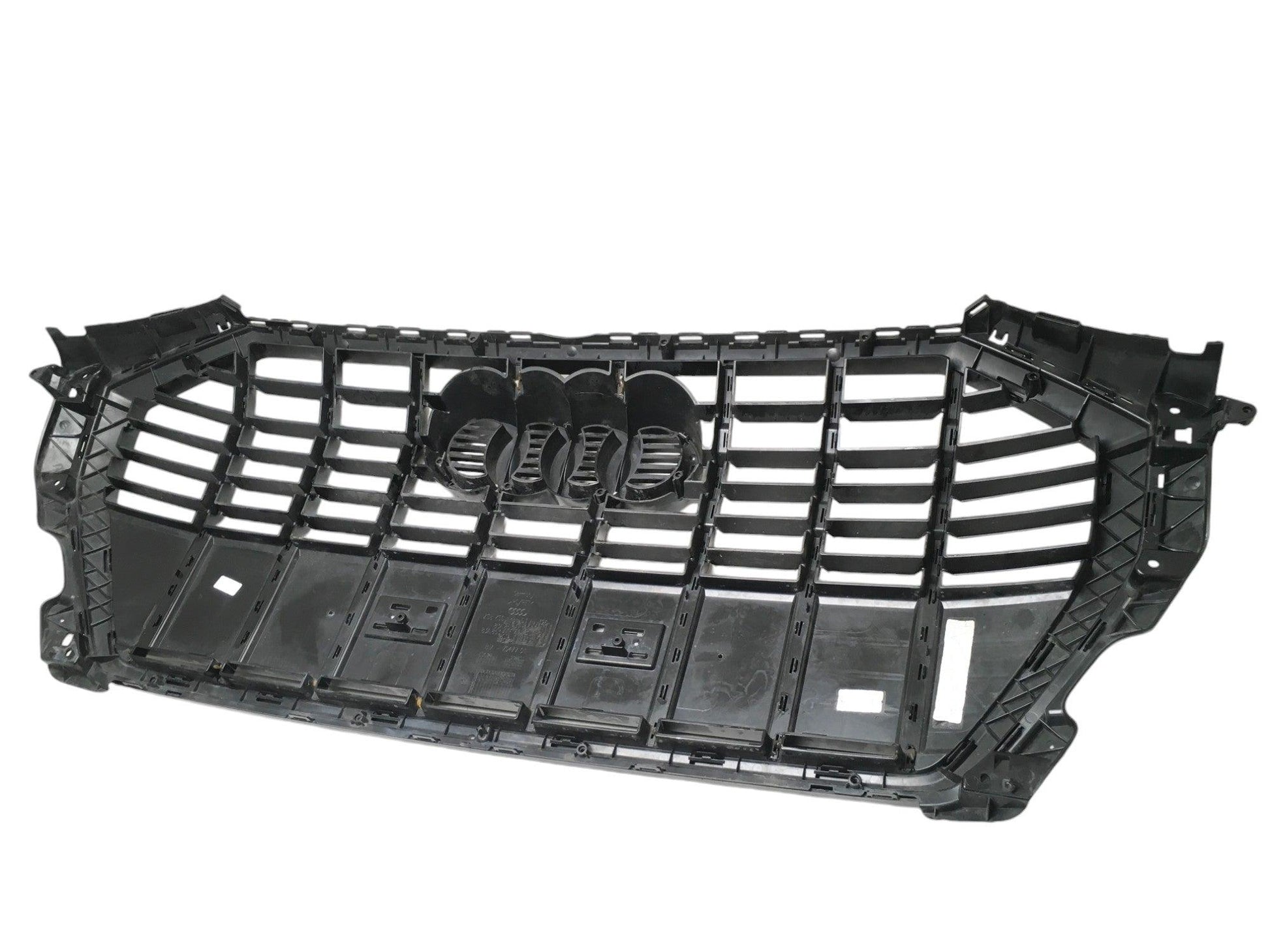 Rejilla Radiador Audi Q3 F3 - 83A853651B