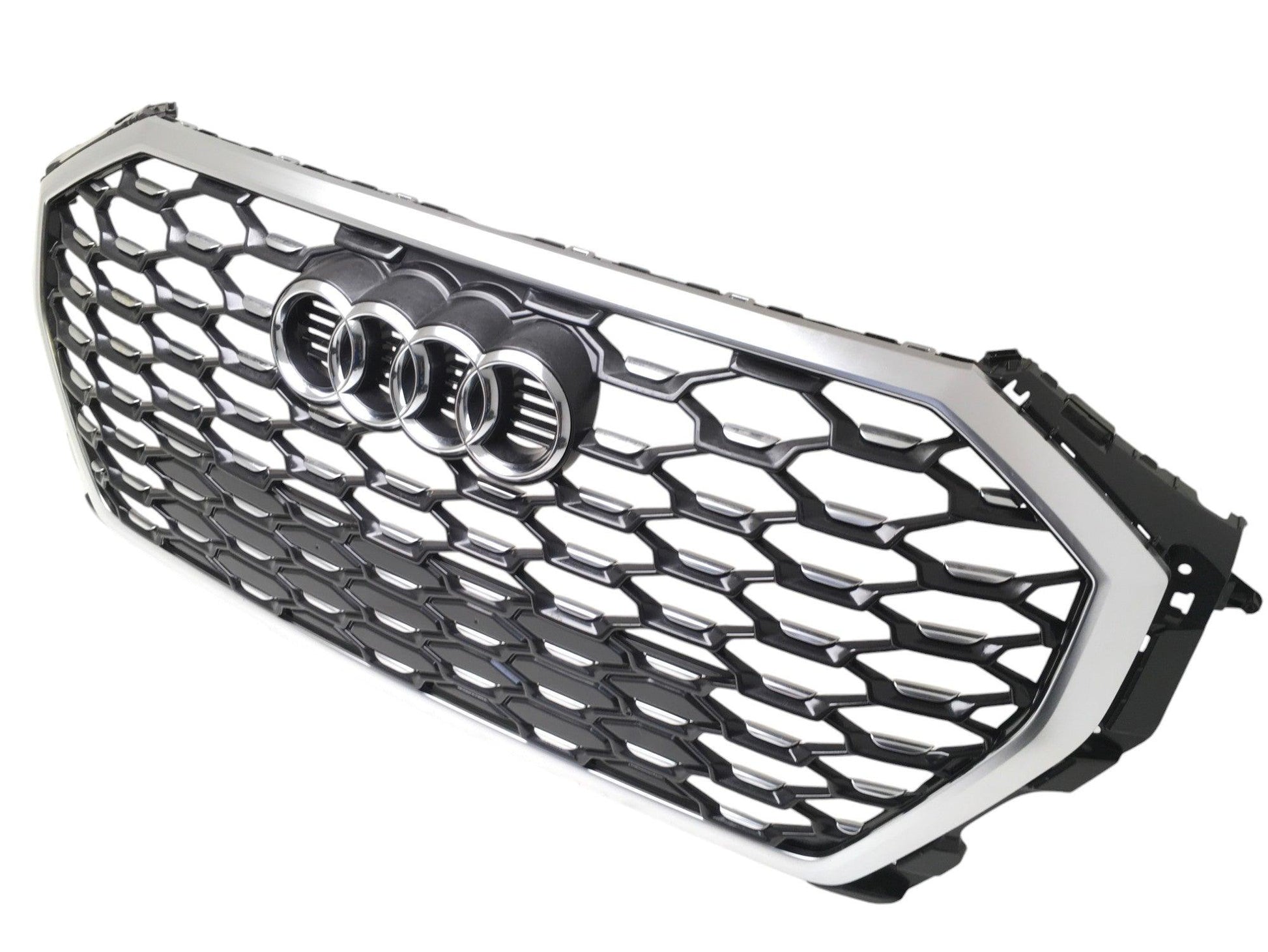 Rejilla Radiador Audi Q3 F3 - 83F853651B _
