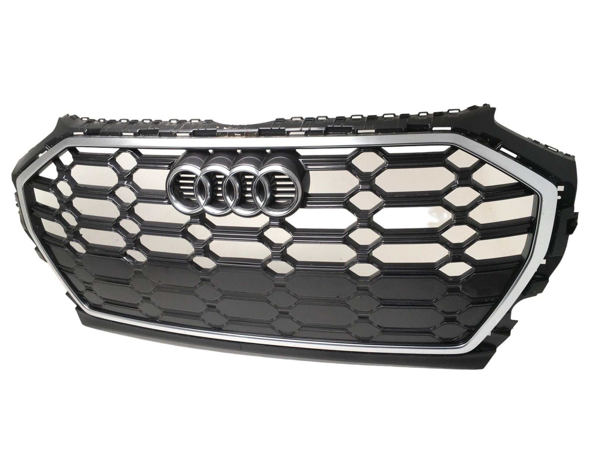 Rejilla Radiador Audi Q5 80A Renovado - 80A853651AH_