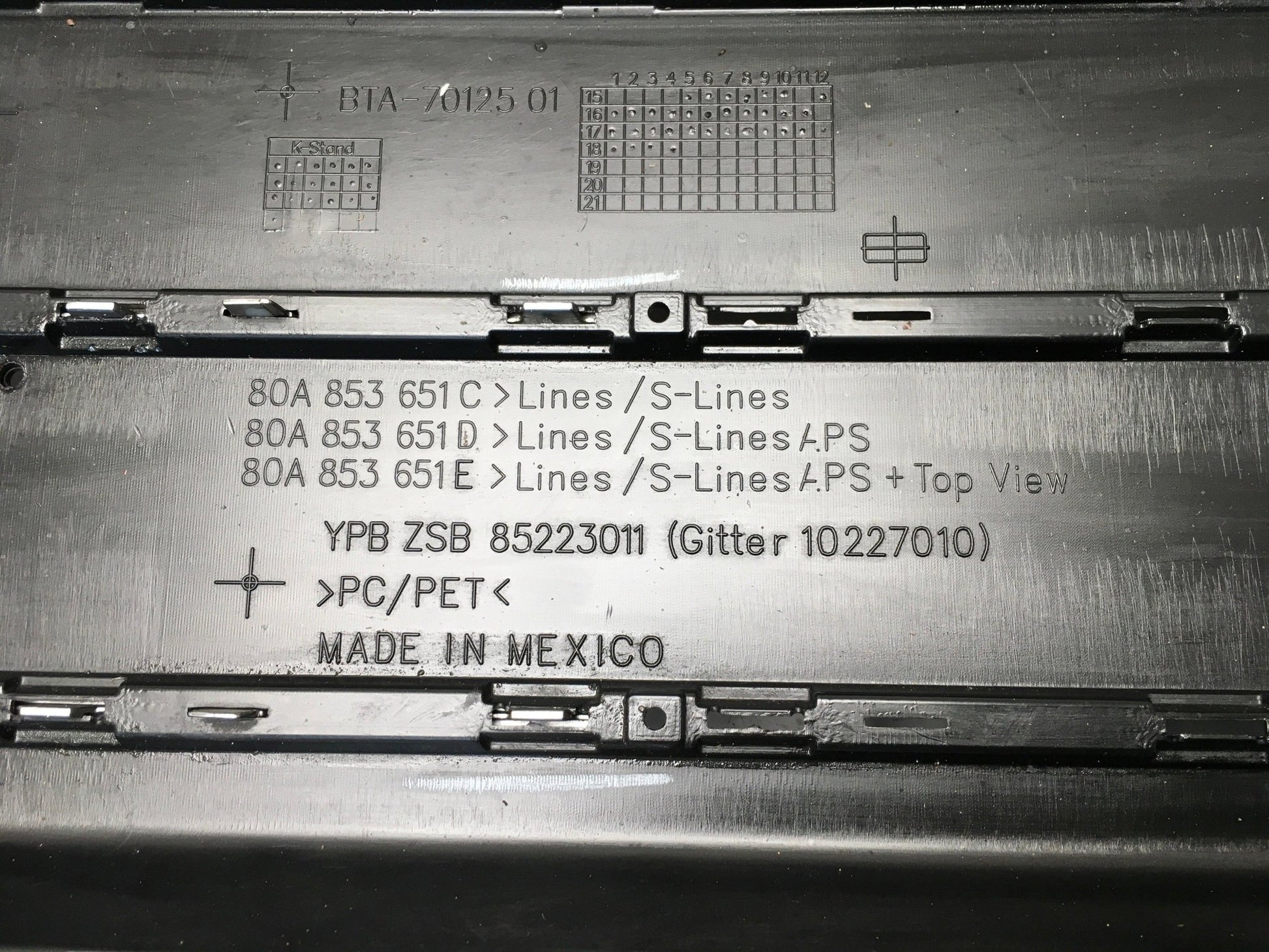 Rejilla radiador Audi Q5 FY - 80A853651C _