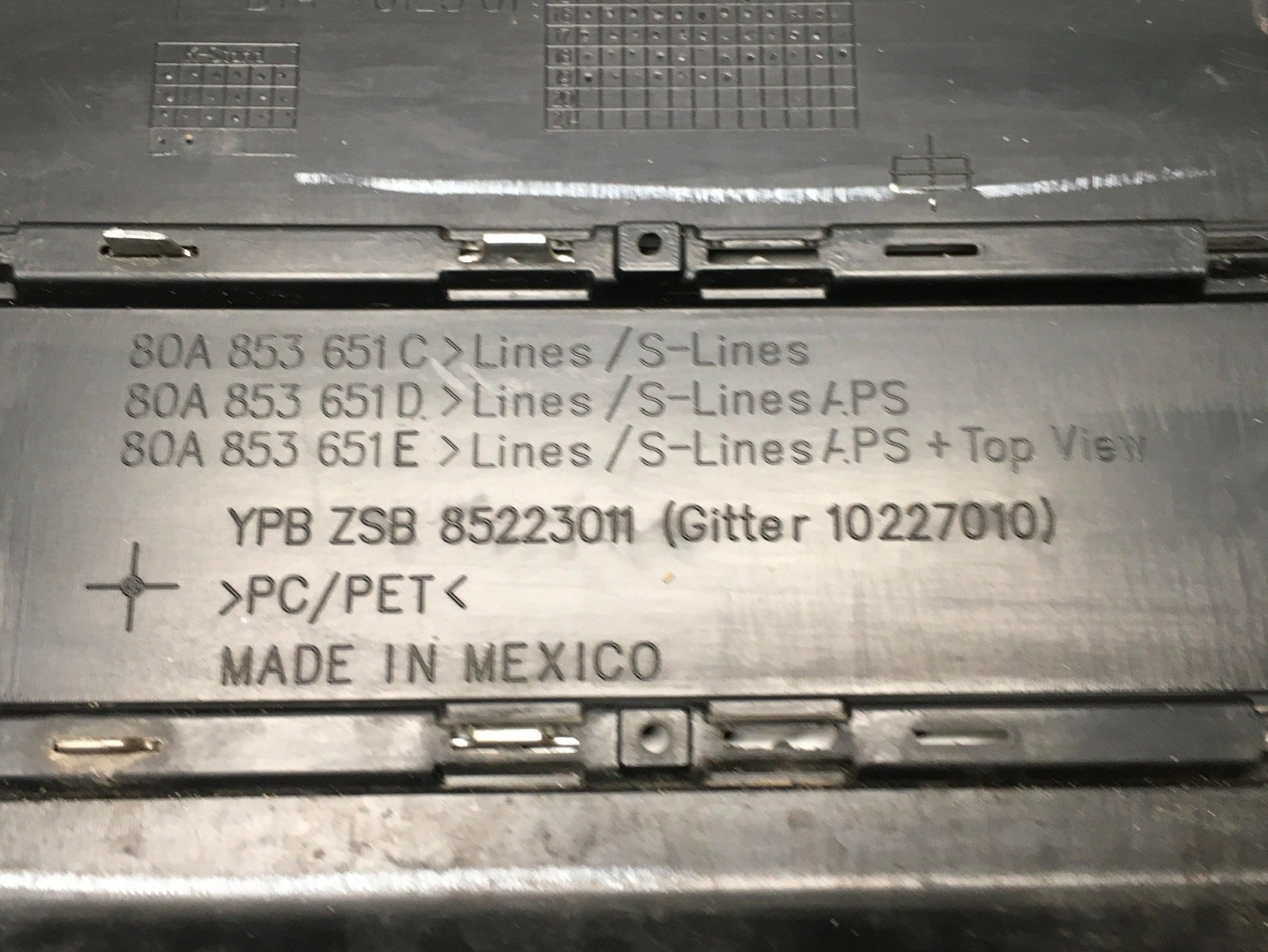 Rejilla radiador Audi Q5 FY - 80A853651C