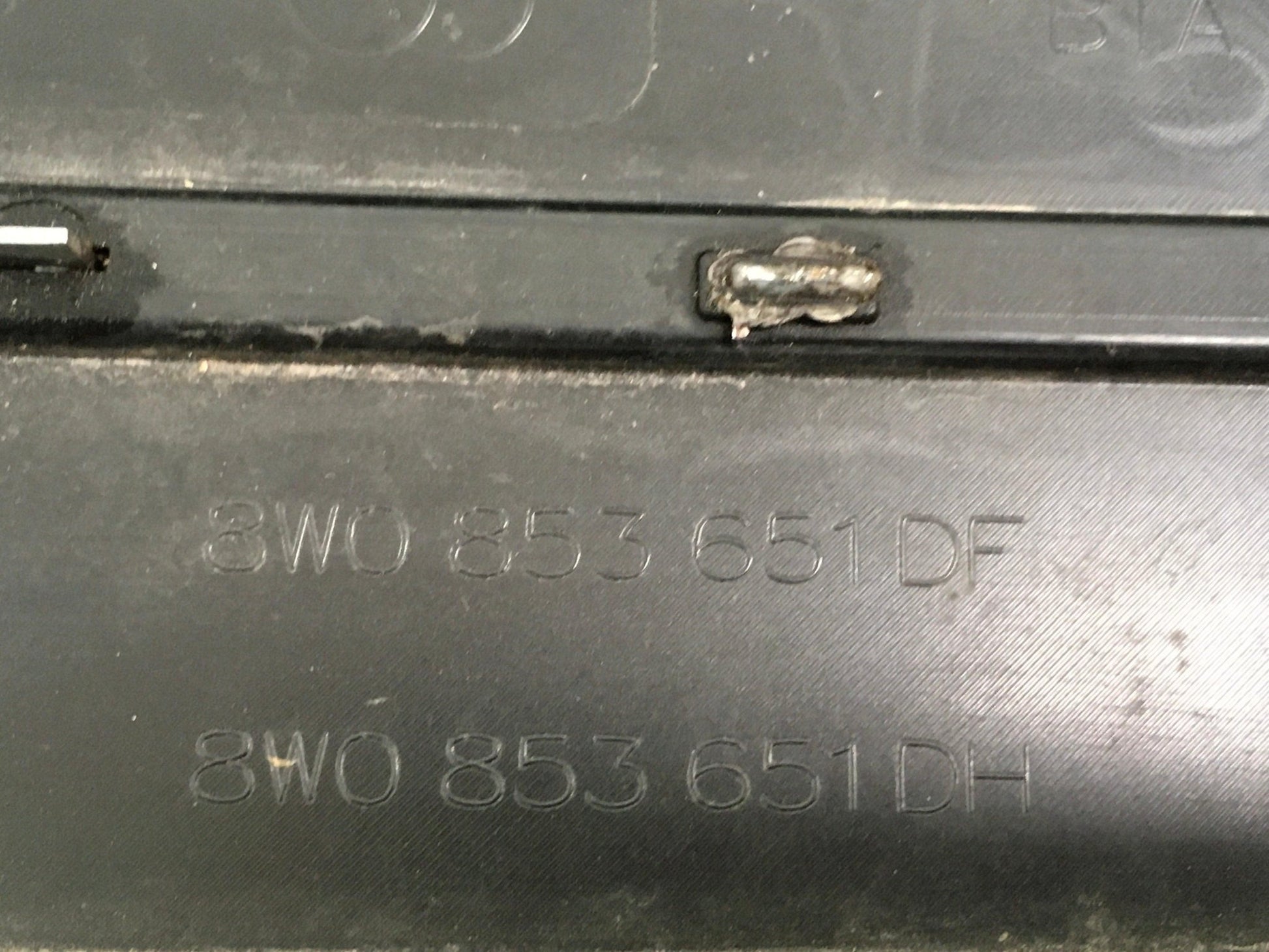 Rejilla radiador Audis S4 B9 Fase 2 - 8W0853651DF