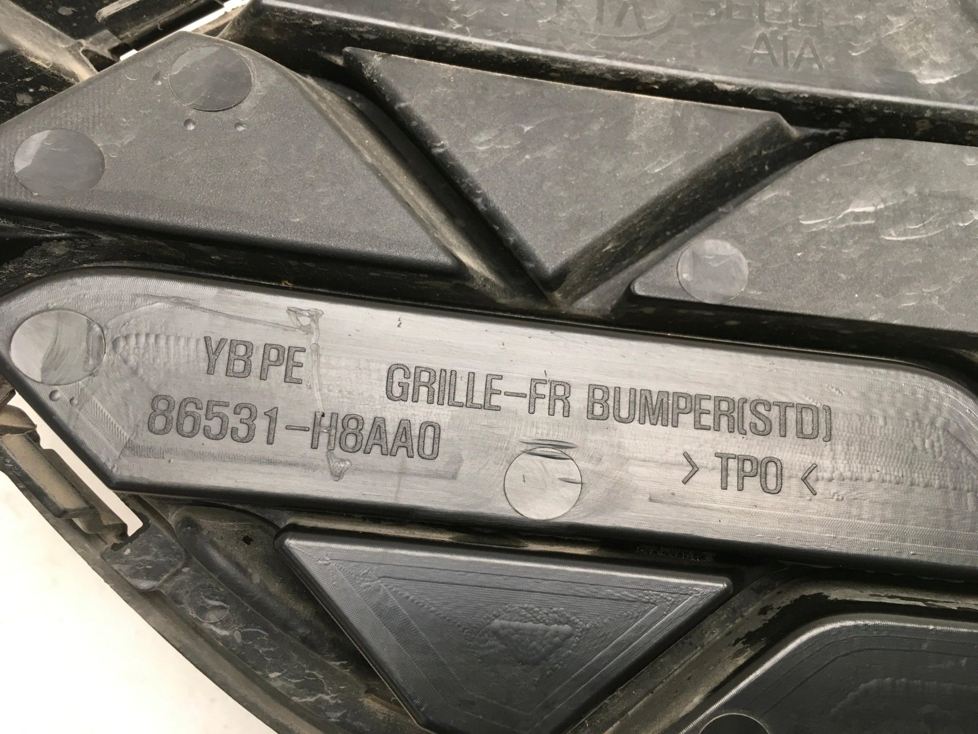 Rejilla Radiador Kia Rio IV Fase 2 - 86531H8AA0