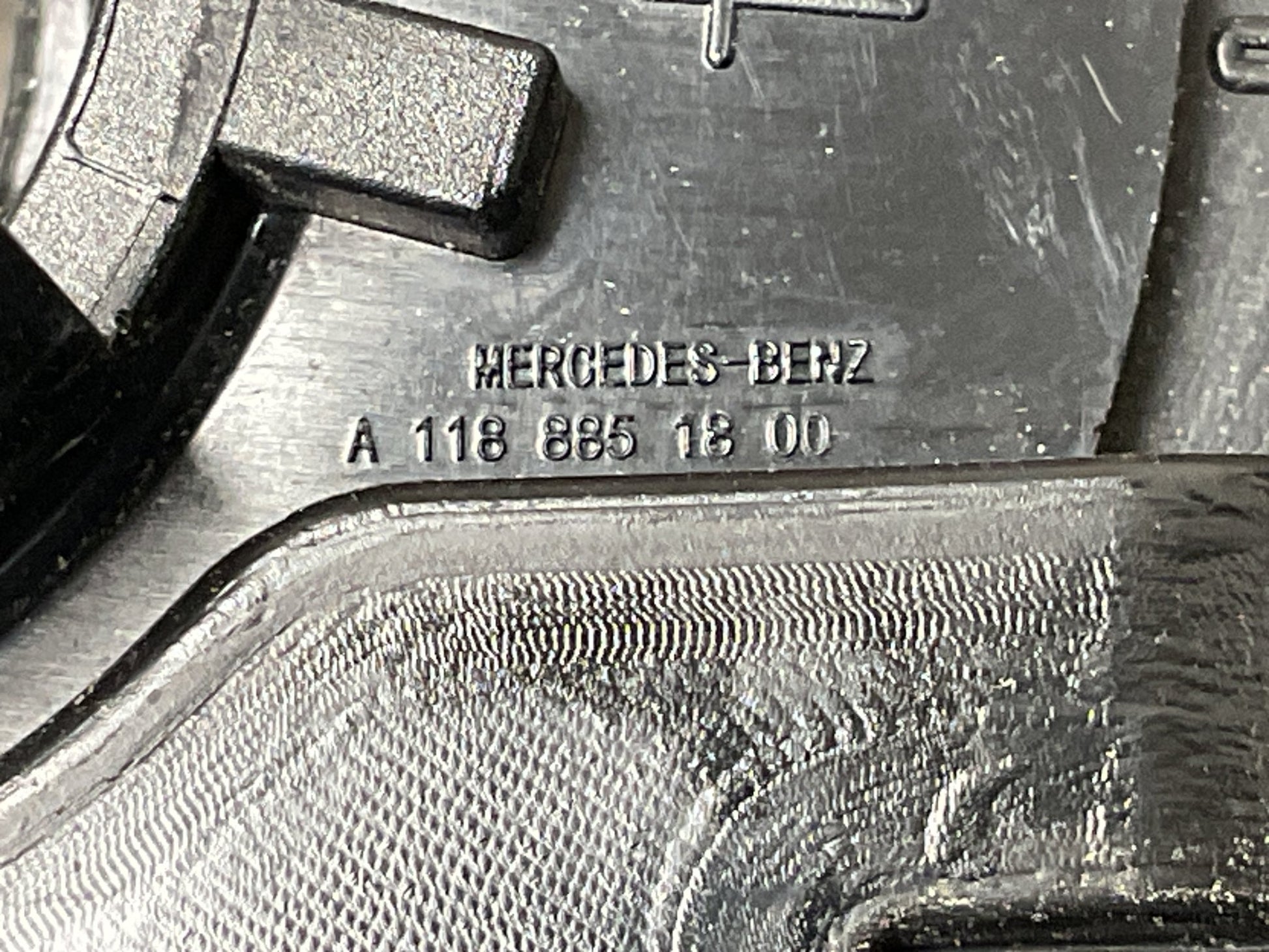 Rejilla Radiador Mercedes C118 2018 - 2023 - A1188851800