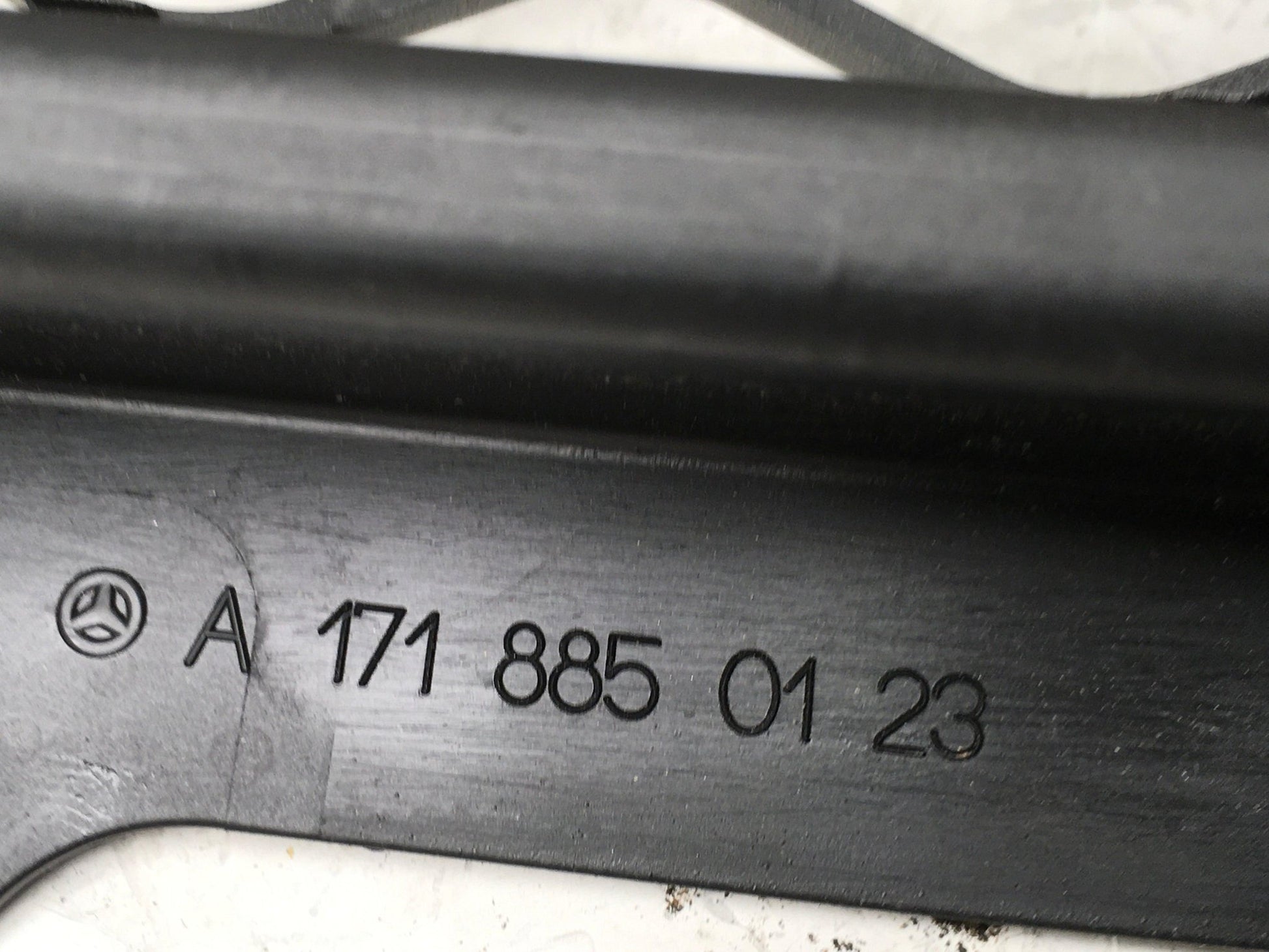 Rejilla Radiador Mercedes R171 - A1718850123