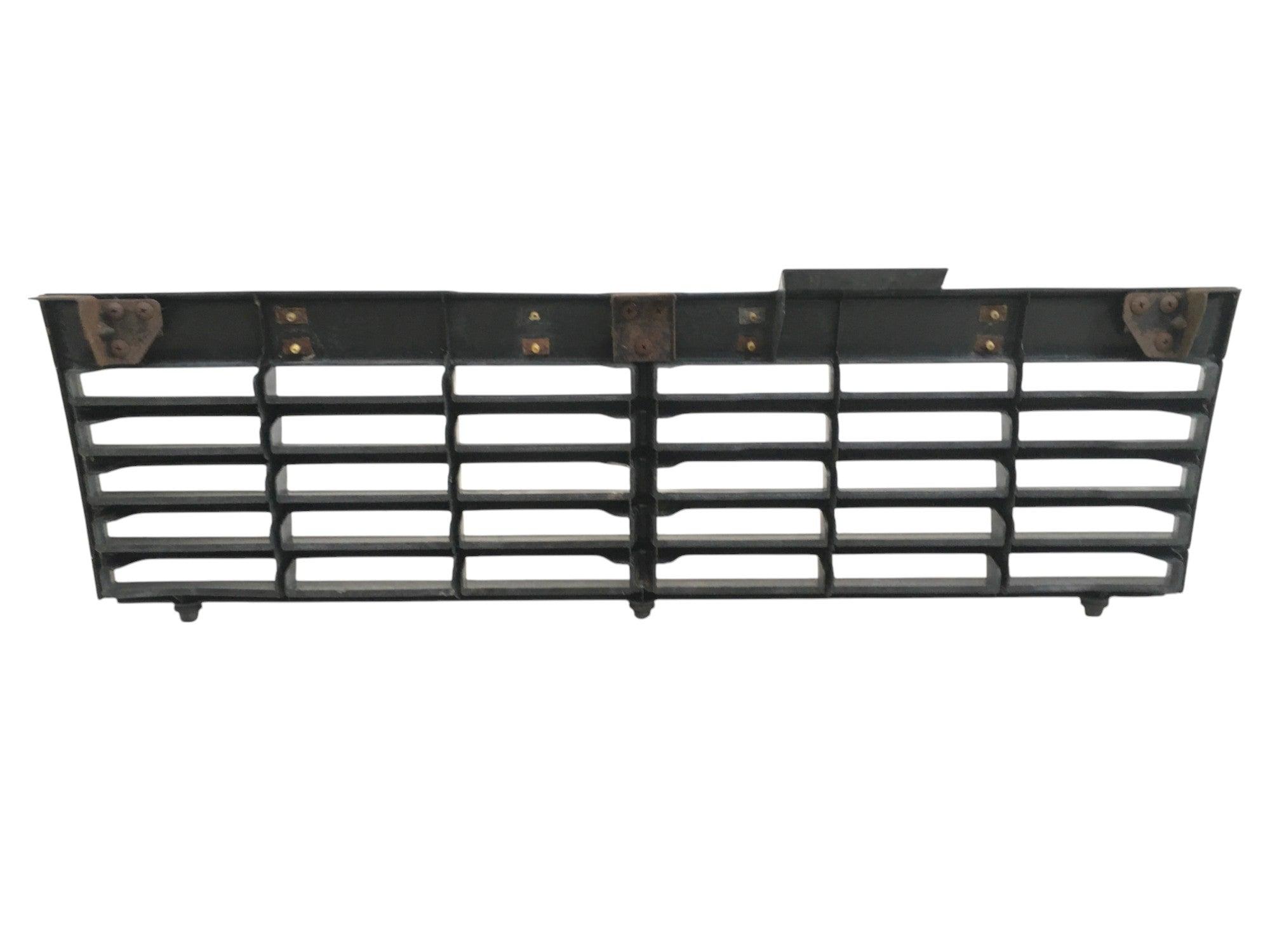 Rejilla Radiador Mitsubishi Montero L040 - MB383527 _