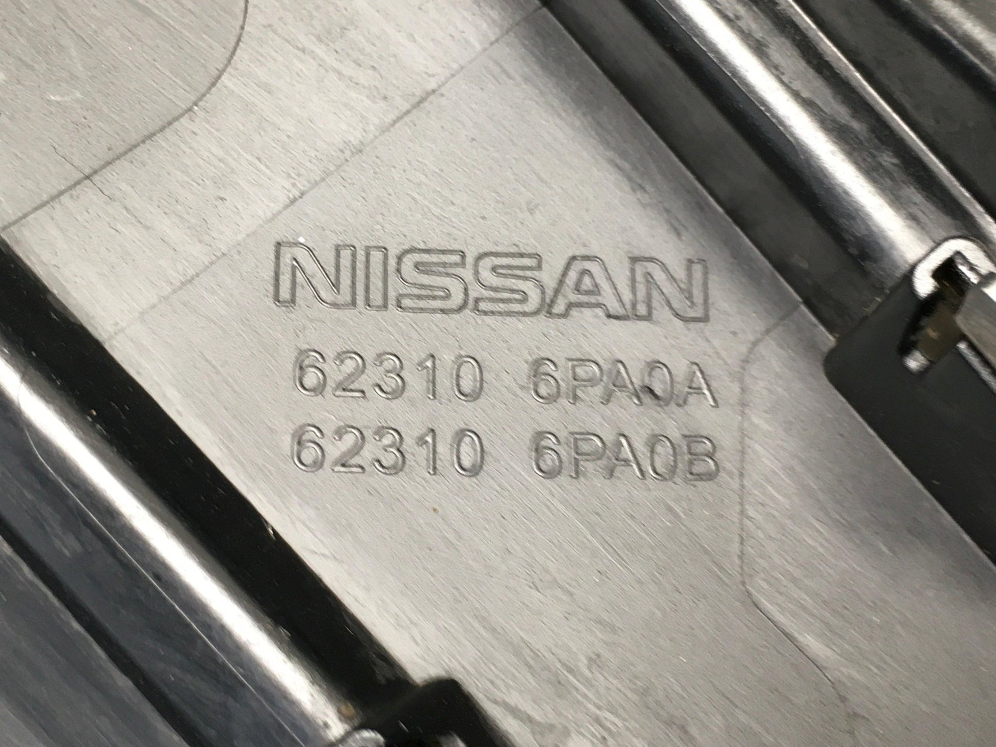 Rejilla Radiador Nissan Juke II - 623106PA0A _