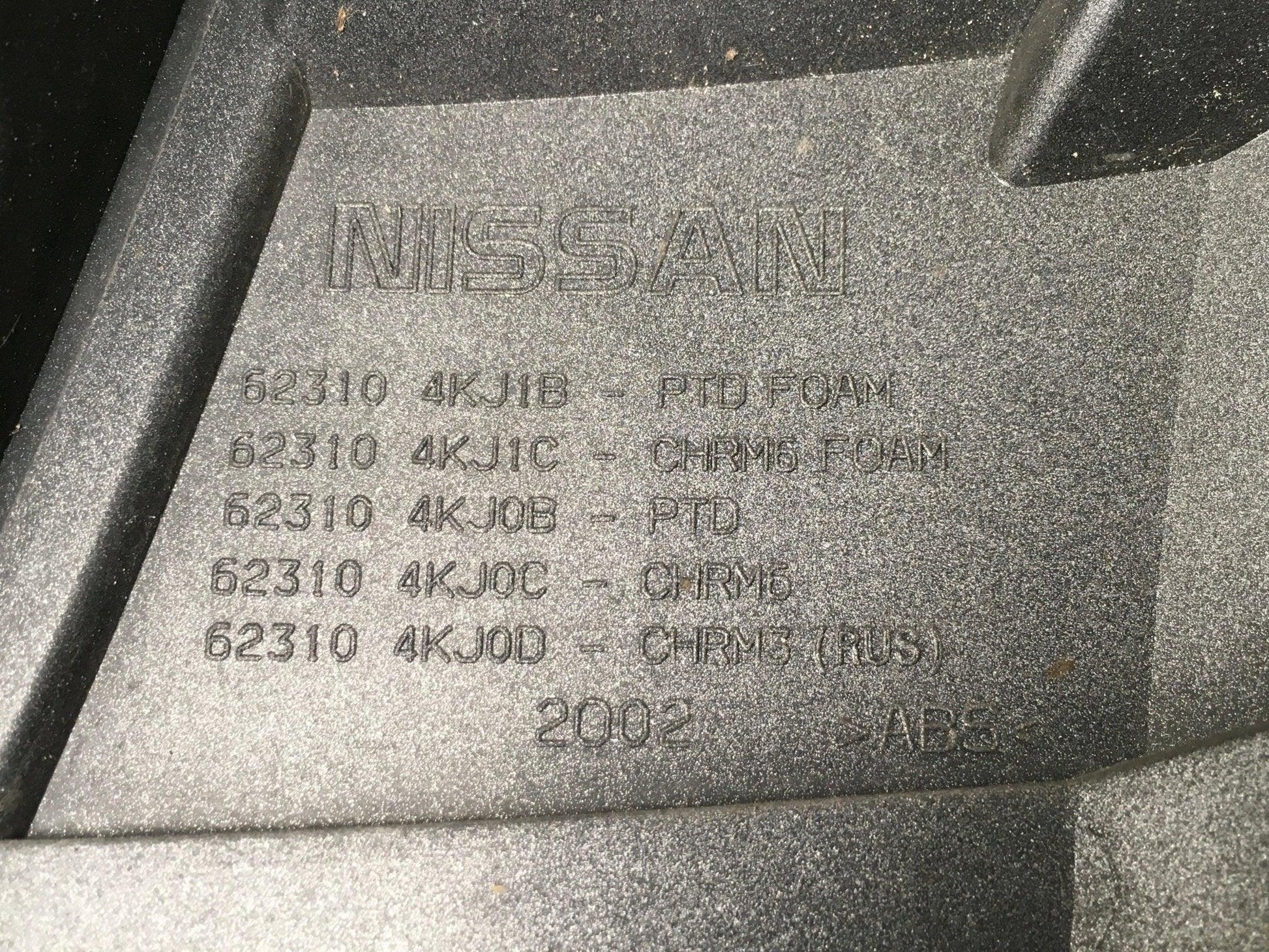 Rejilla Radiador Nissan Navara D23
