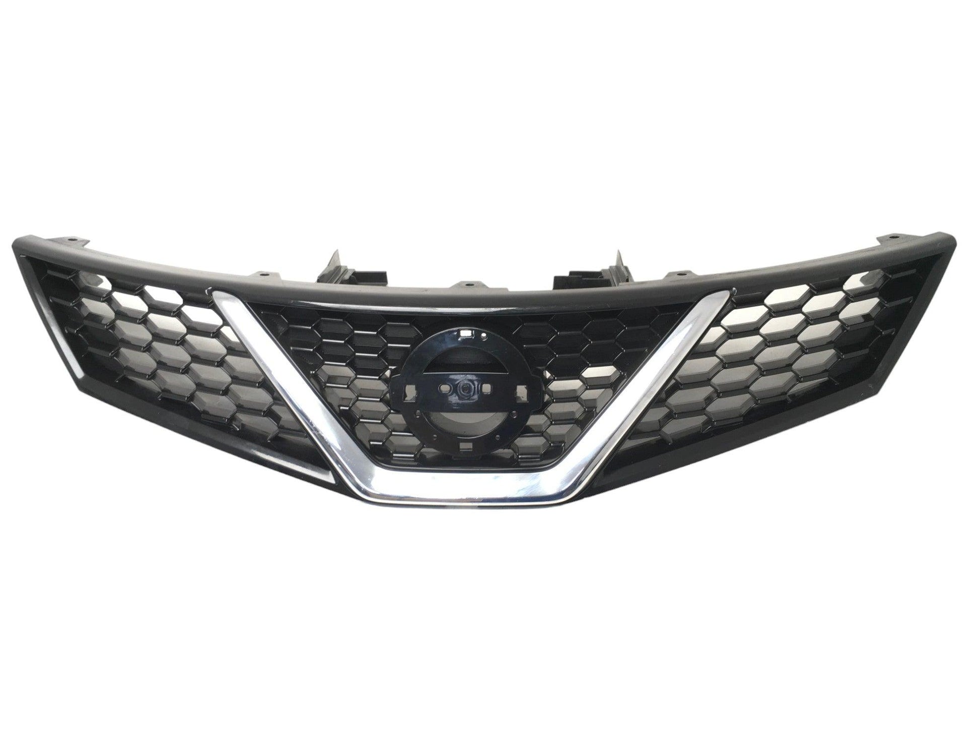 Rejilla Radiador Nissan Pulsar C13 - 623103ZL0A