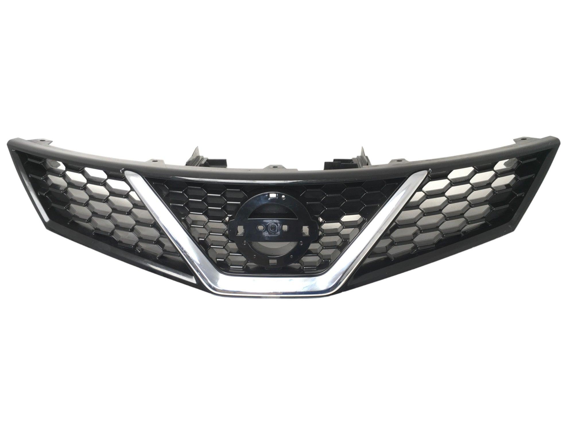 Rejilla Radiador Nissan Pulsar C13 - 623103ZL0A