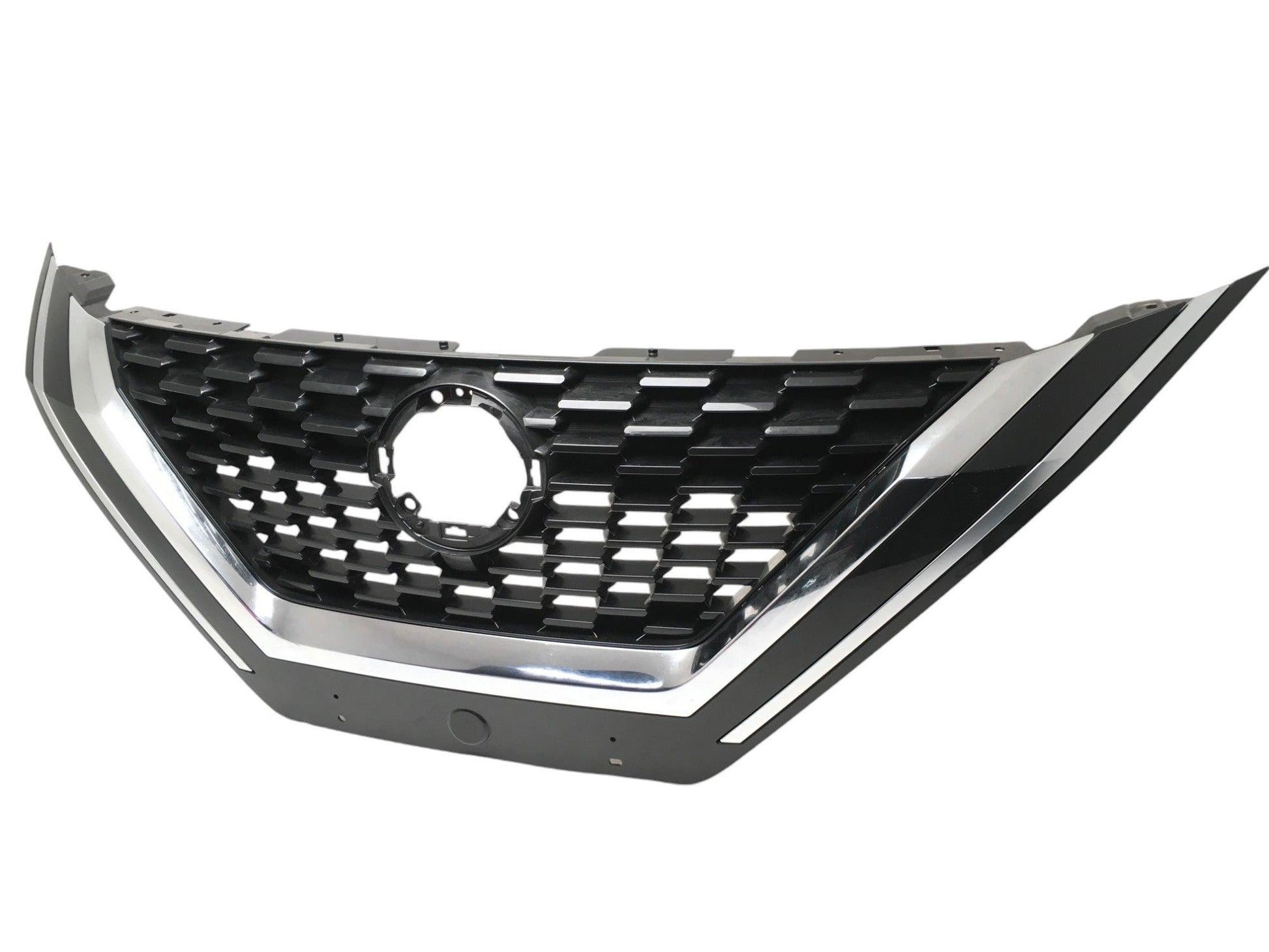 Rejilla Radiador Nissan Qashqai J11 - 623106UAA