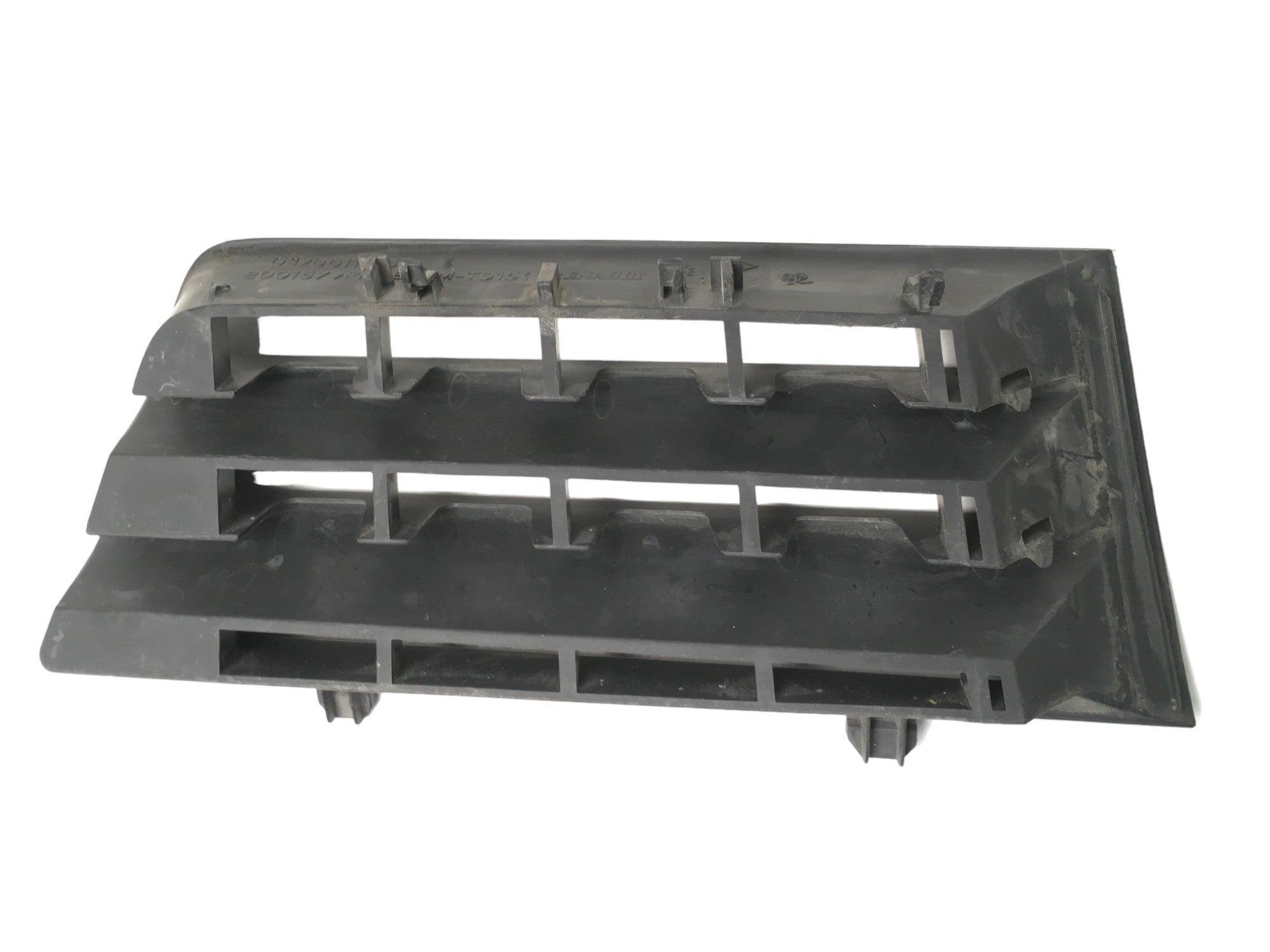 Rejilla radiador Renault Megane II - G8200114156