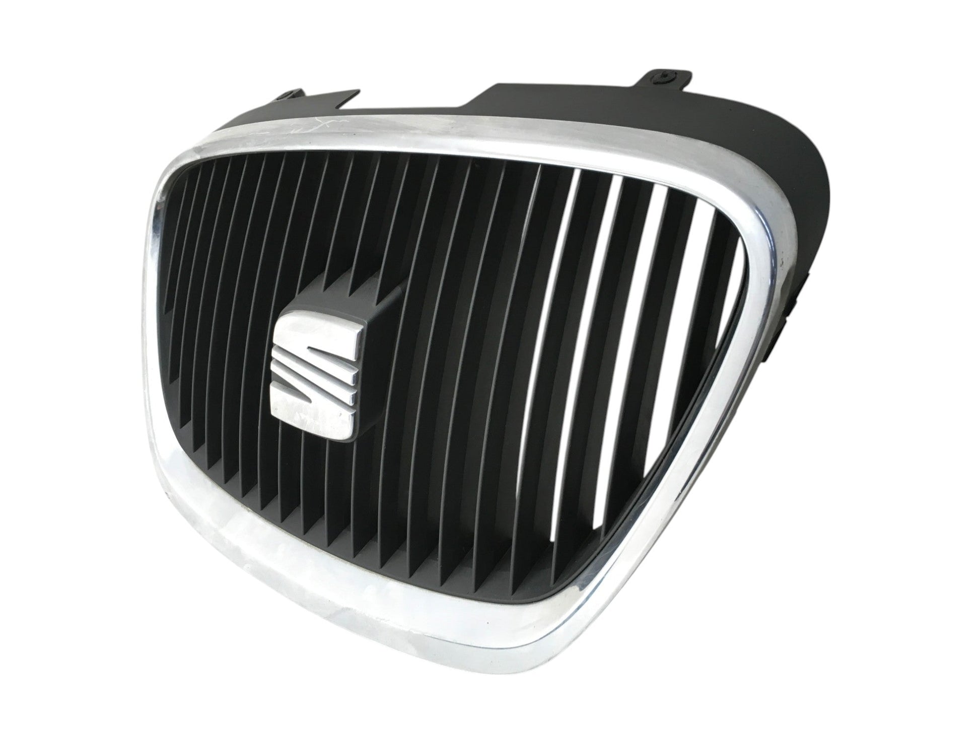 Rejilla radiador Seat Altea 5P - 5P0853679A _